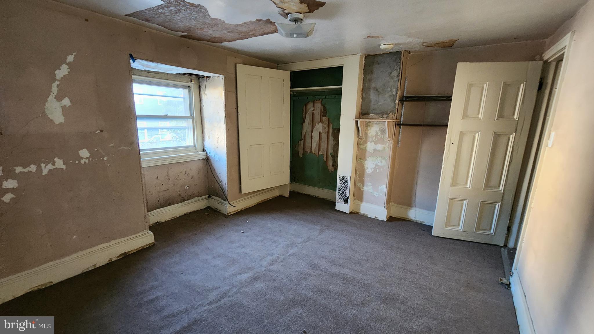 FAIRMOUNT - Residential