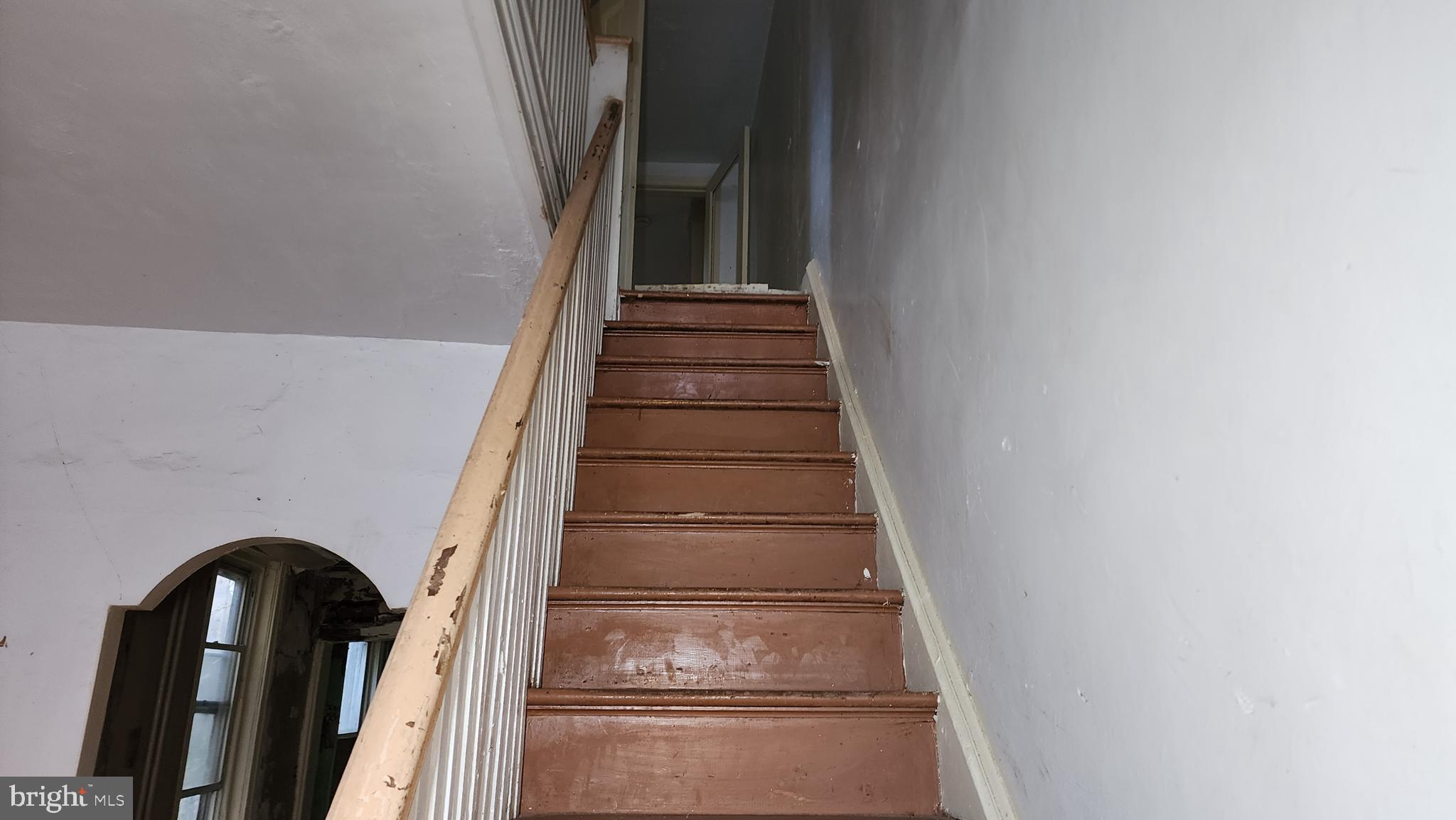 FAIRMOUNT - Residential