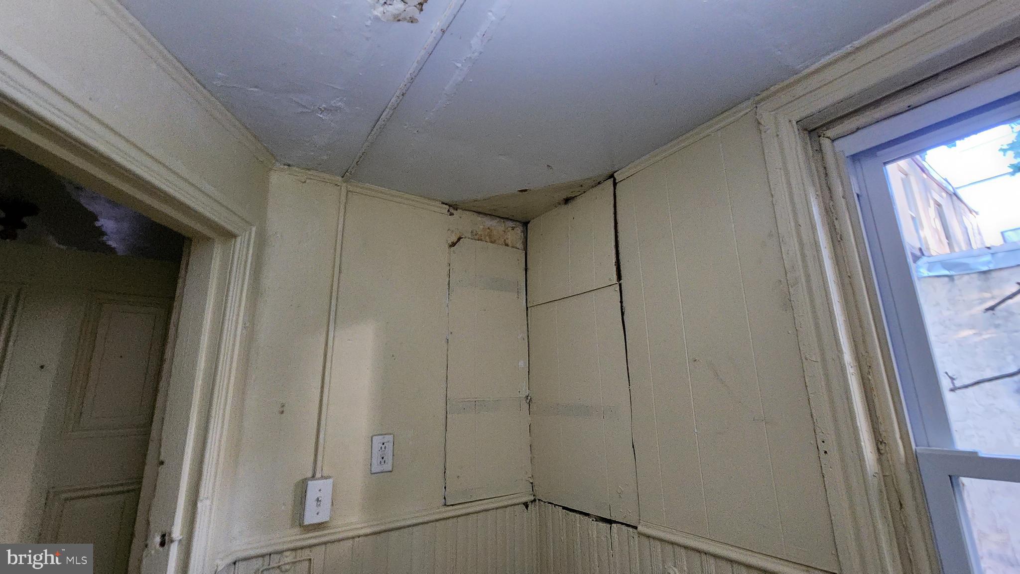 FAIRMOUNT - Residential