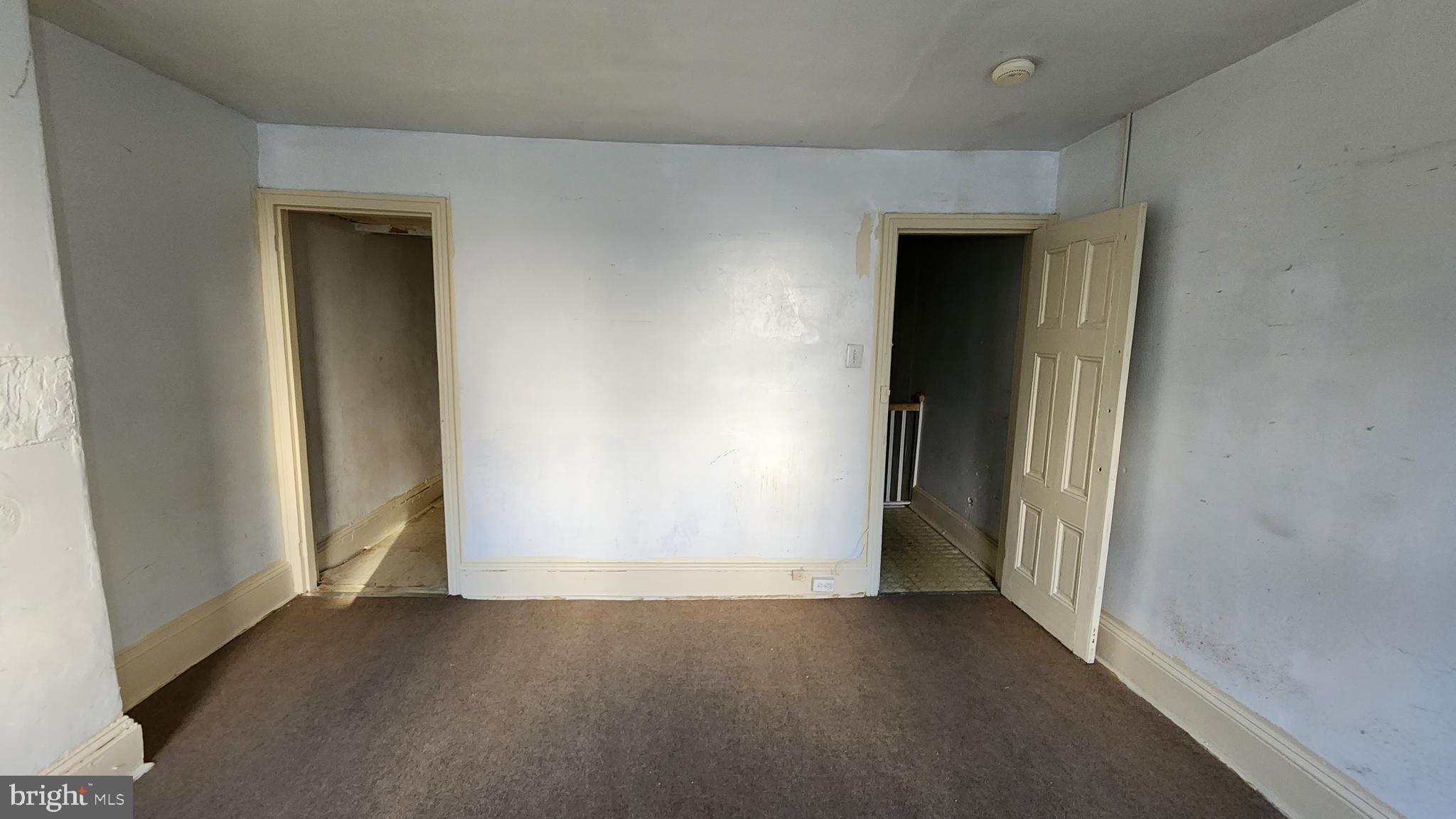 FAIRMOUNT - Residential