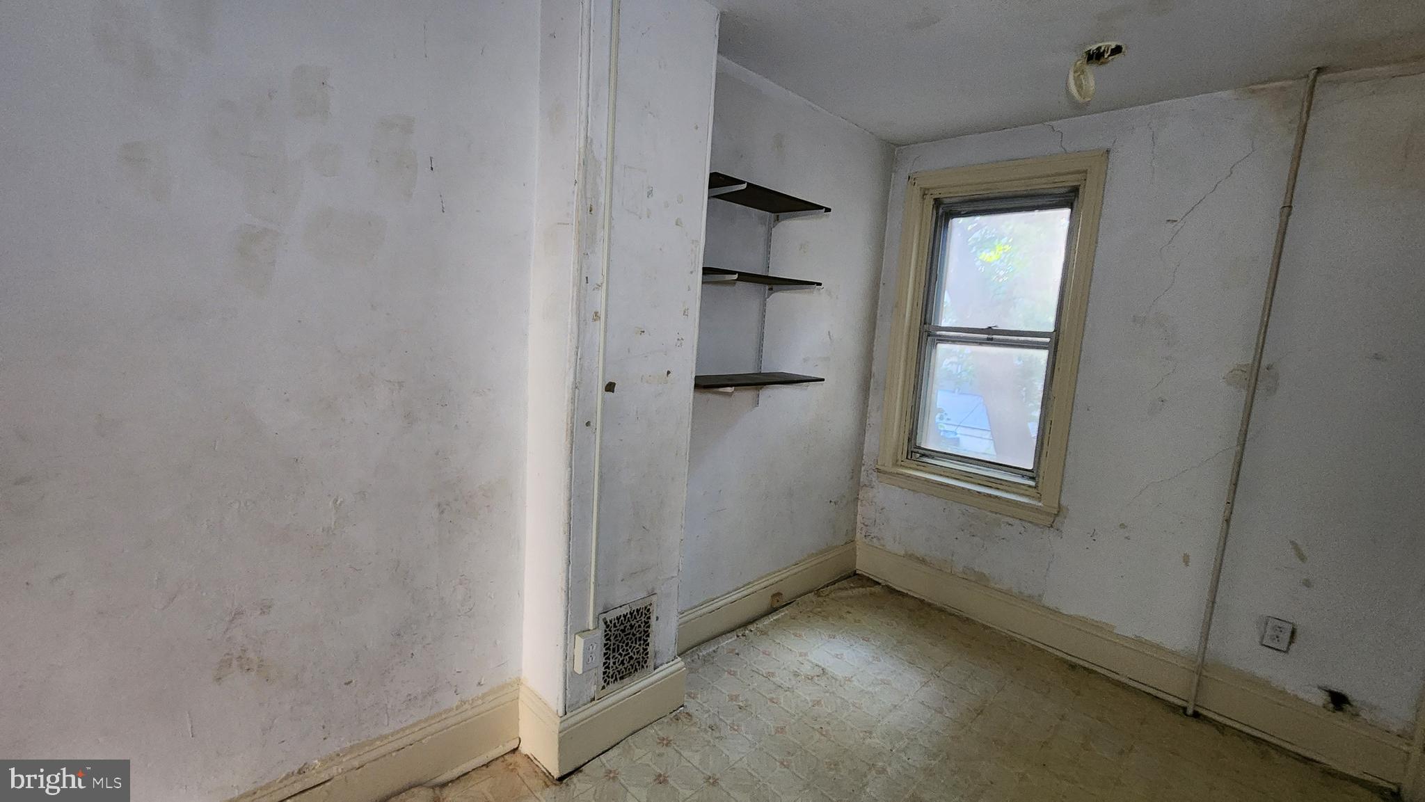 FAIRMOUNT - Residential