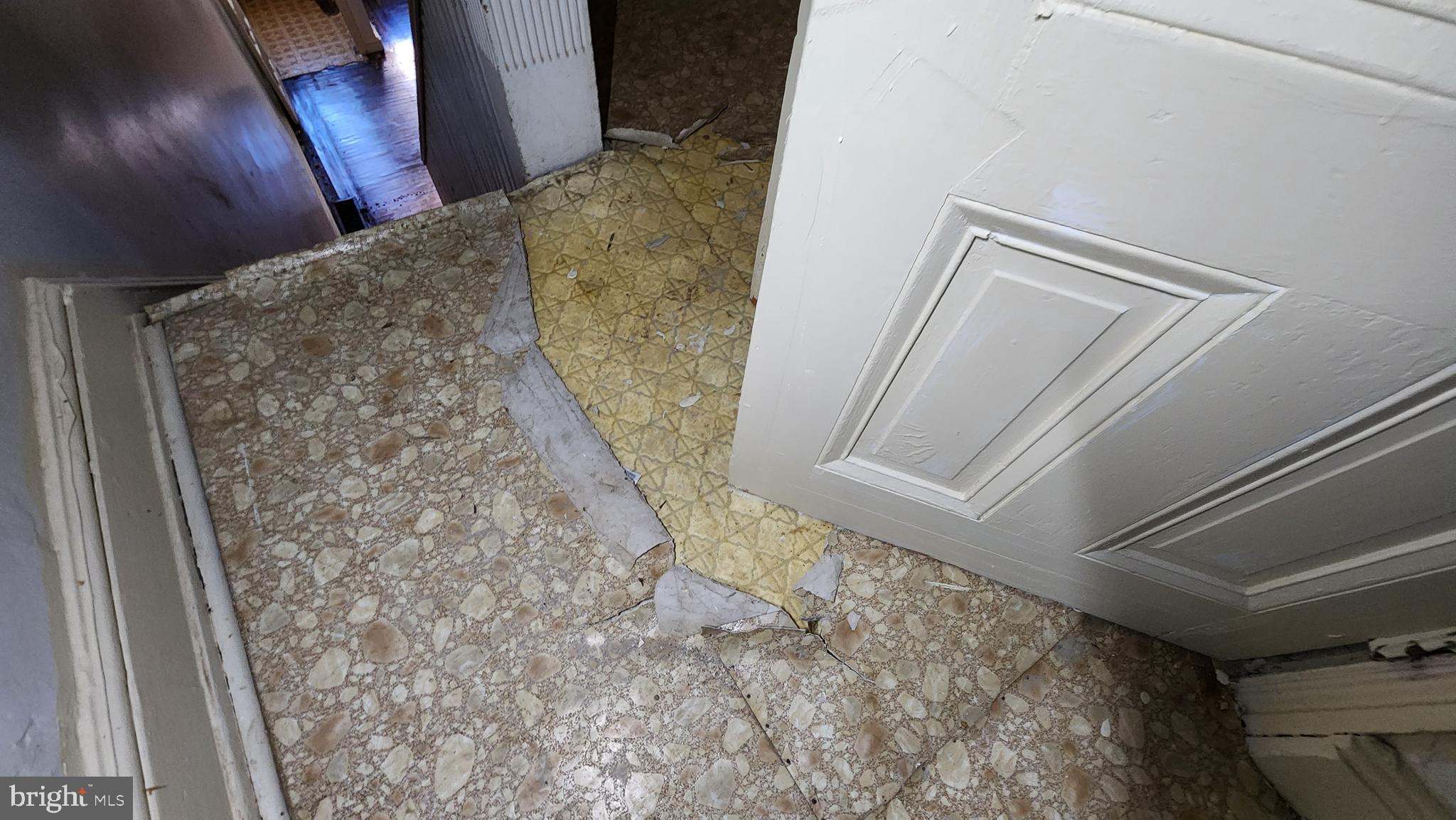 FAIRMOUNT - Residential