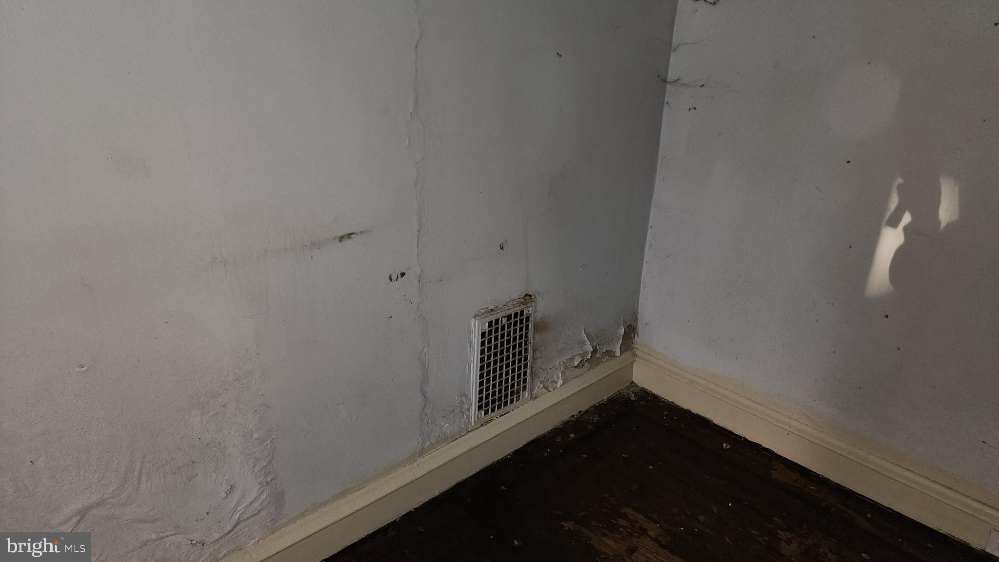 FAIRMOUNT - Residential