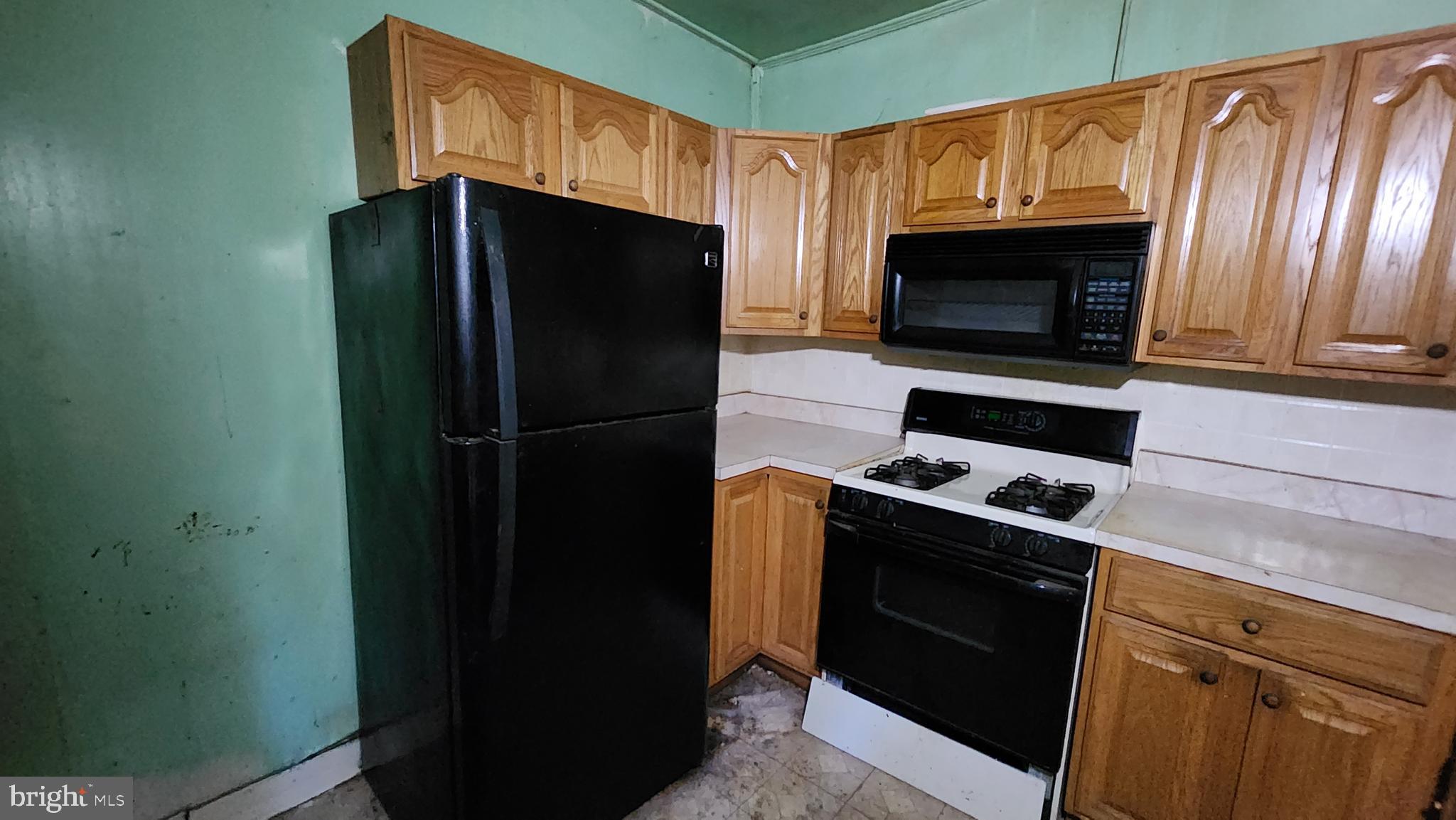 FAIRMOUNT - Residential