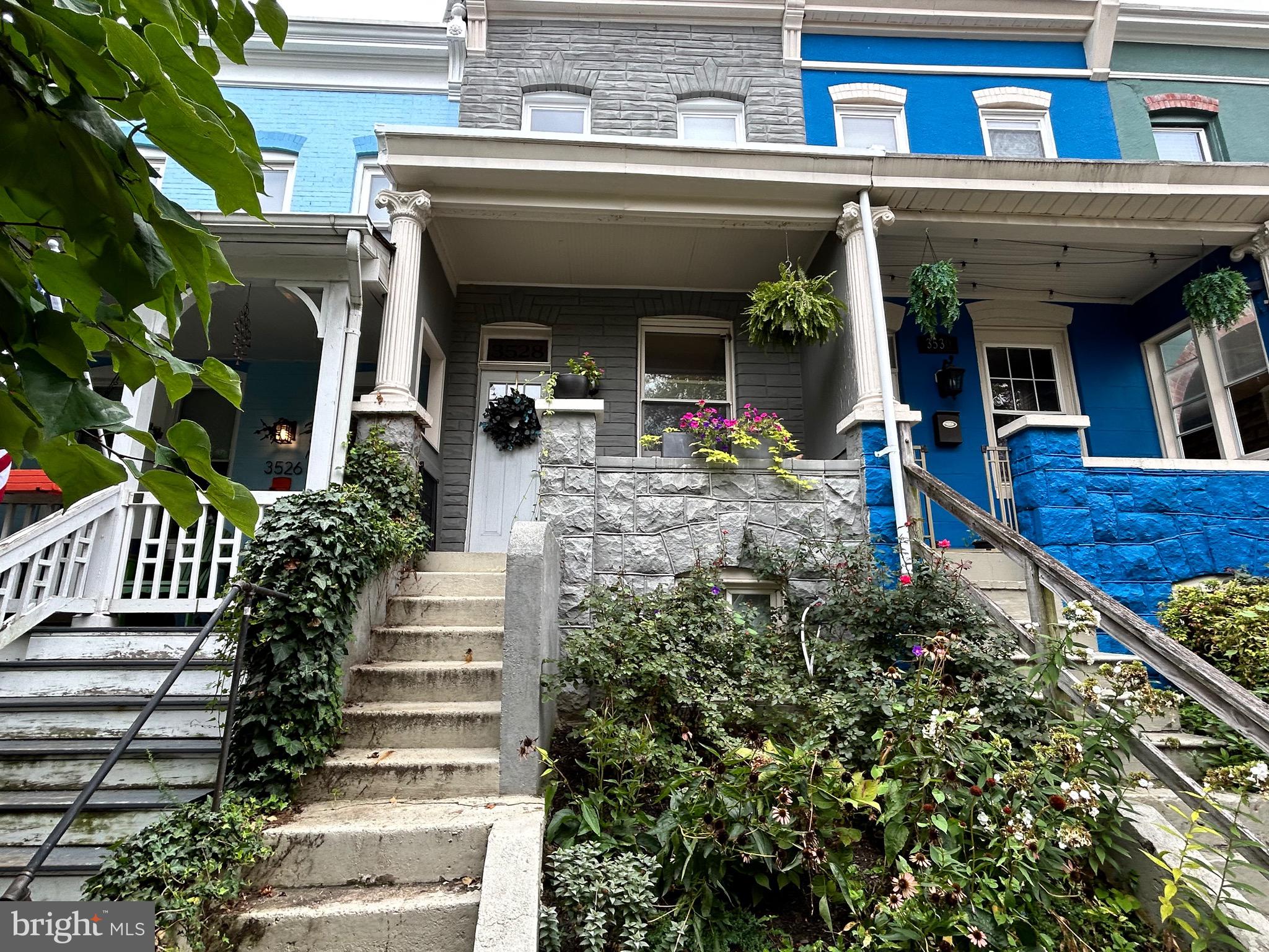 HAMPDEN HISTORIC DISTRICT - Residential Lease