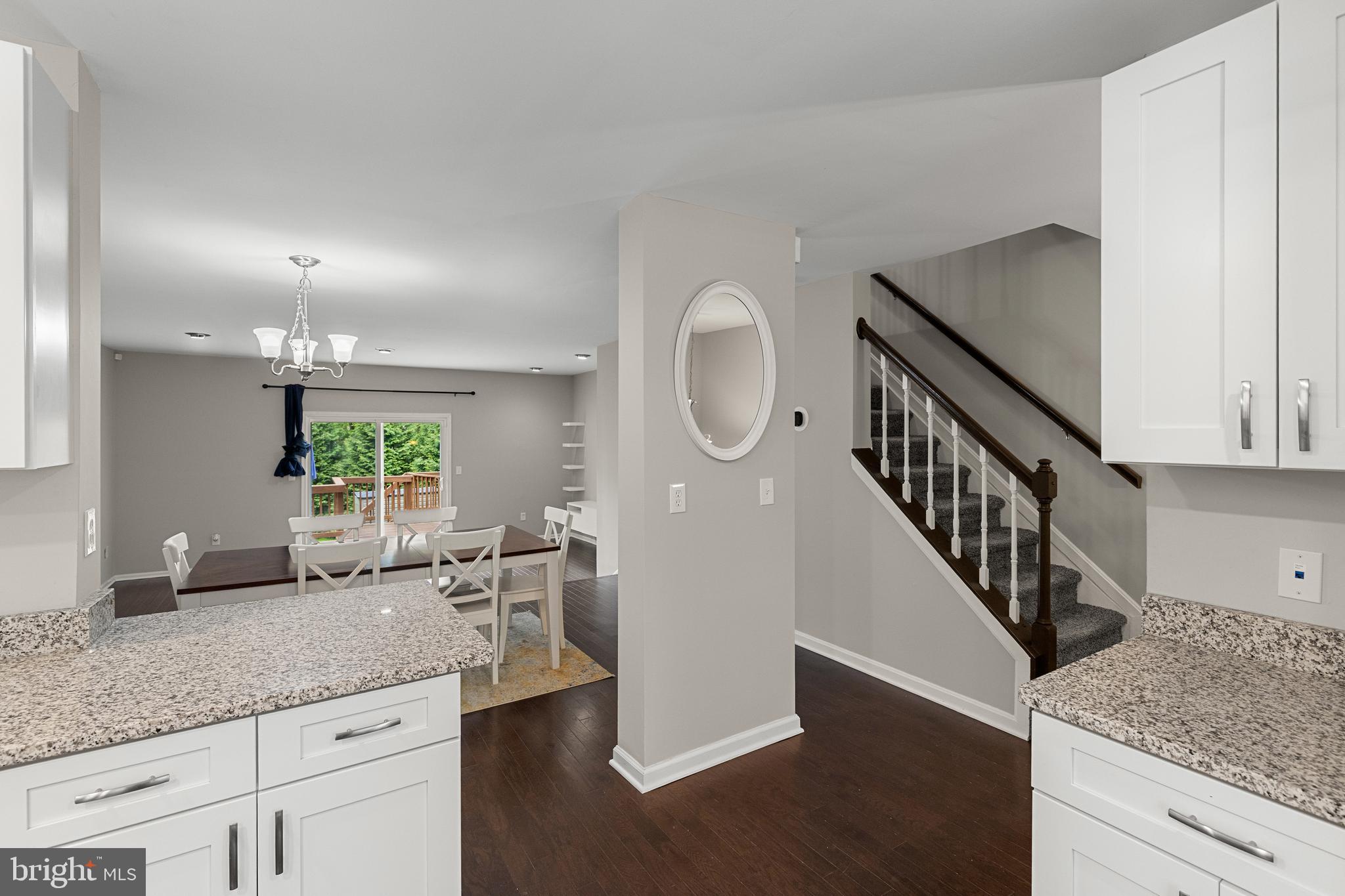 HUNTERS RUN - Residential