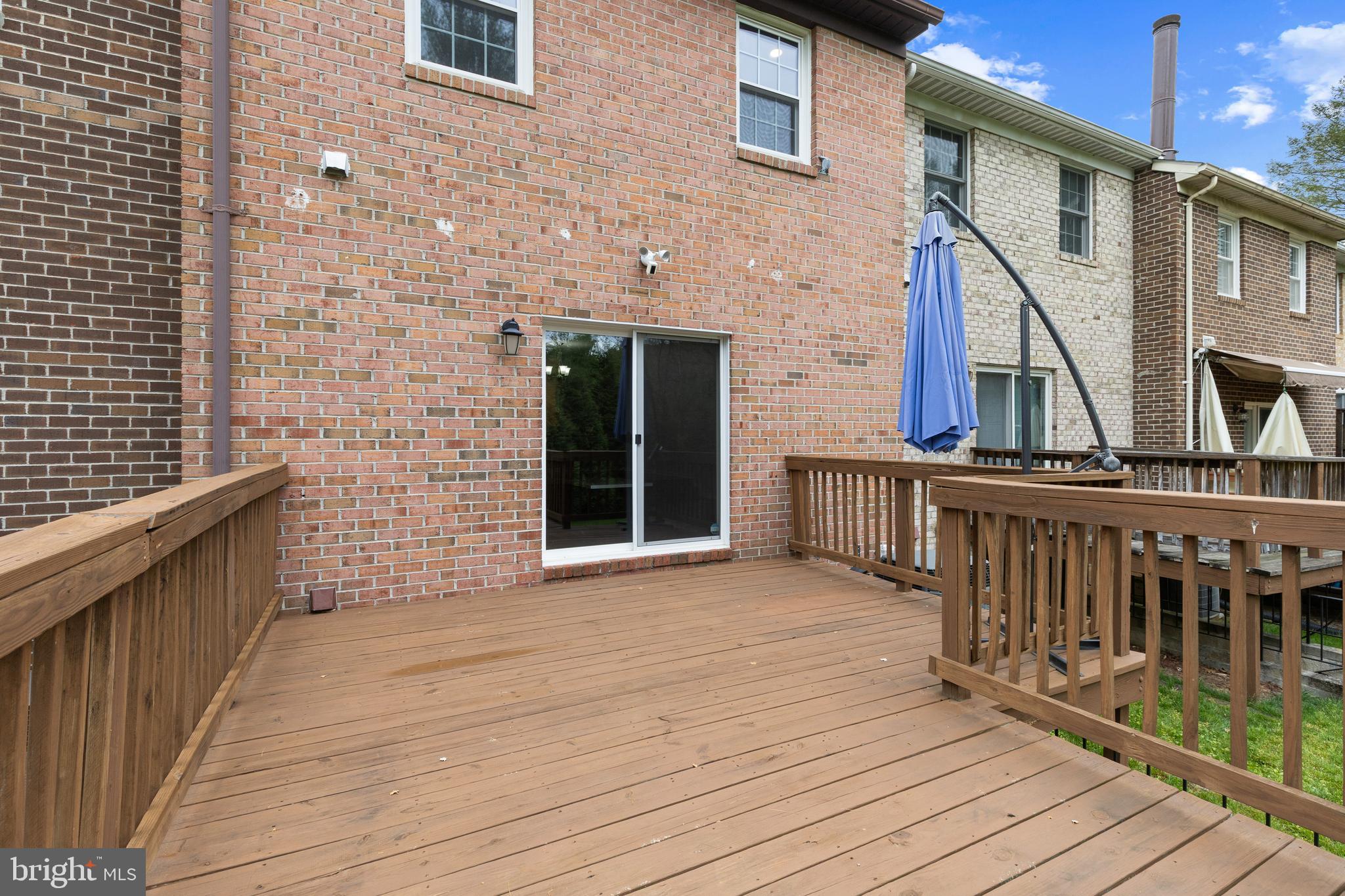HUNTERS RUN - Residential