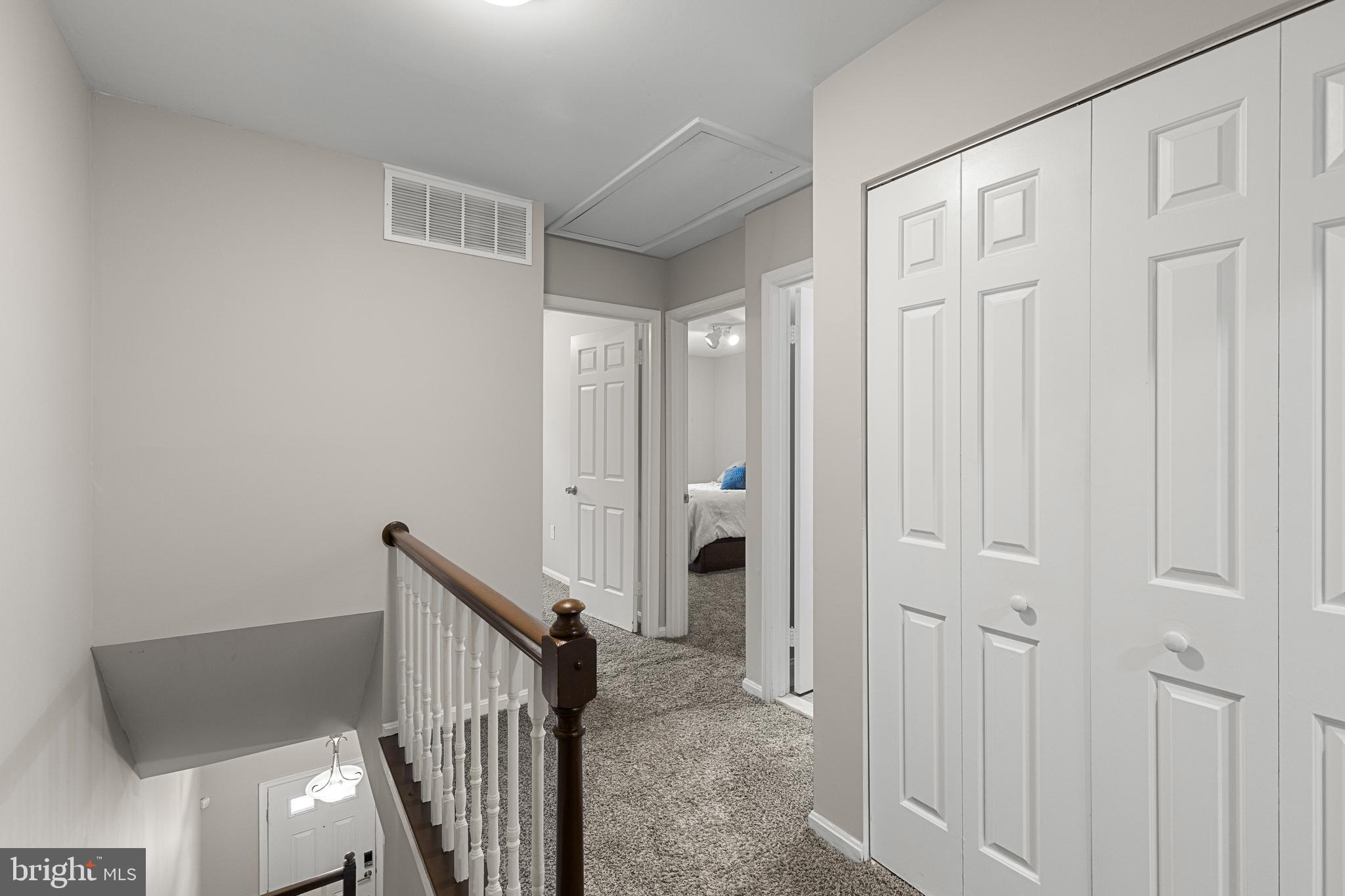 HUNTERS RUN - Residential