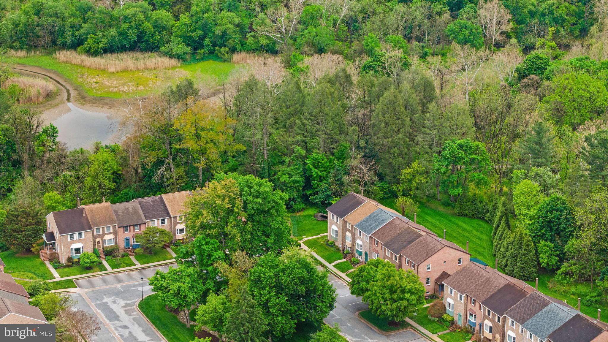 HUNTERS RUN - Residential