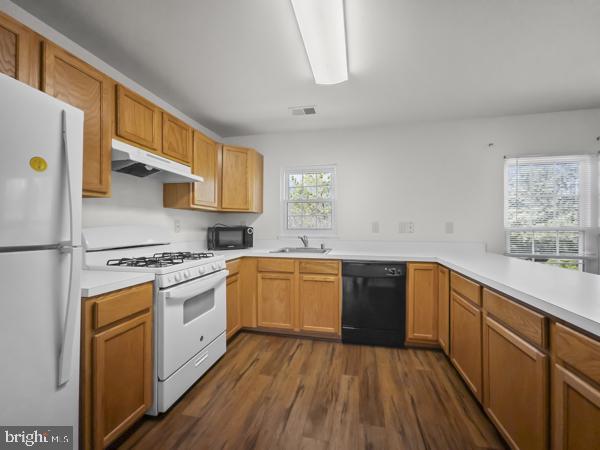 VISTAS AT MILESTONE - Residential