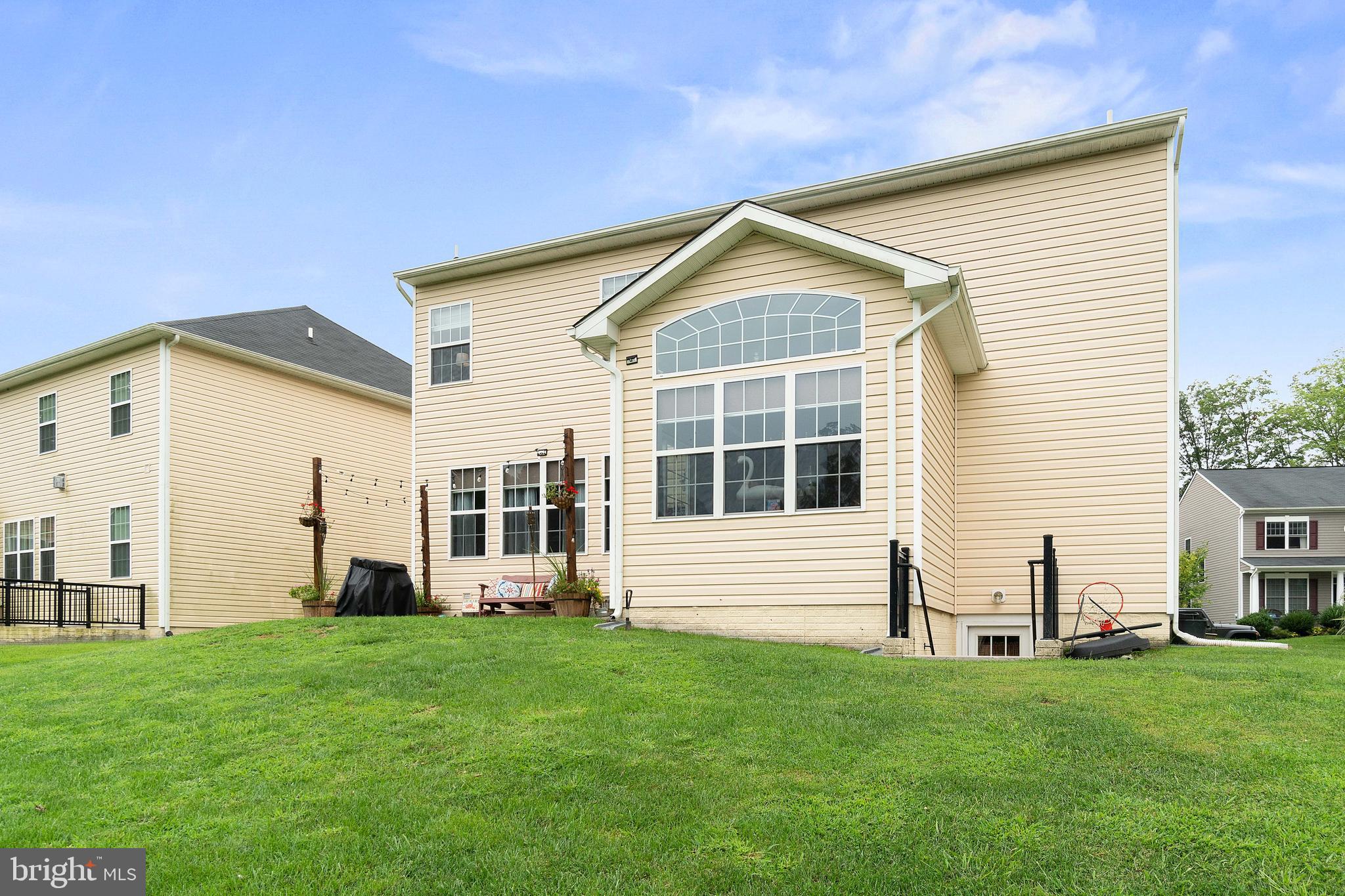 CHARLESTOWN CROSSING - Residential