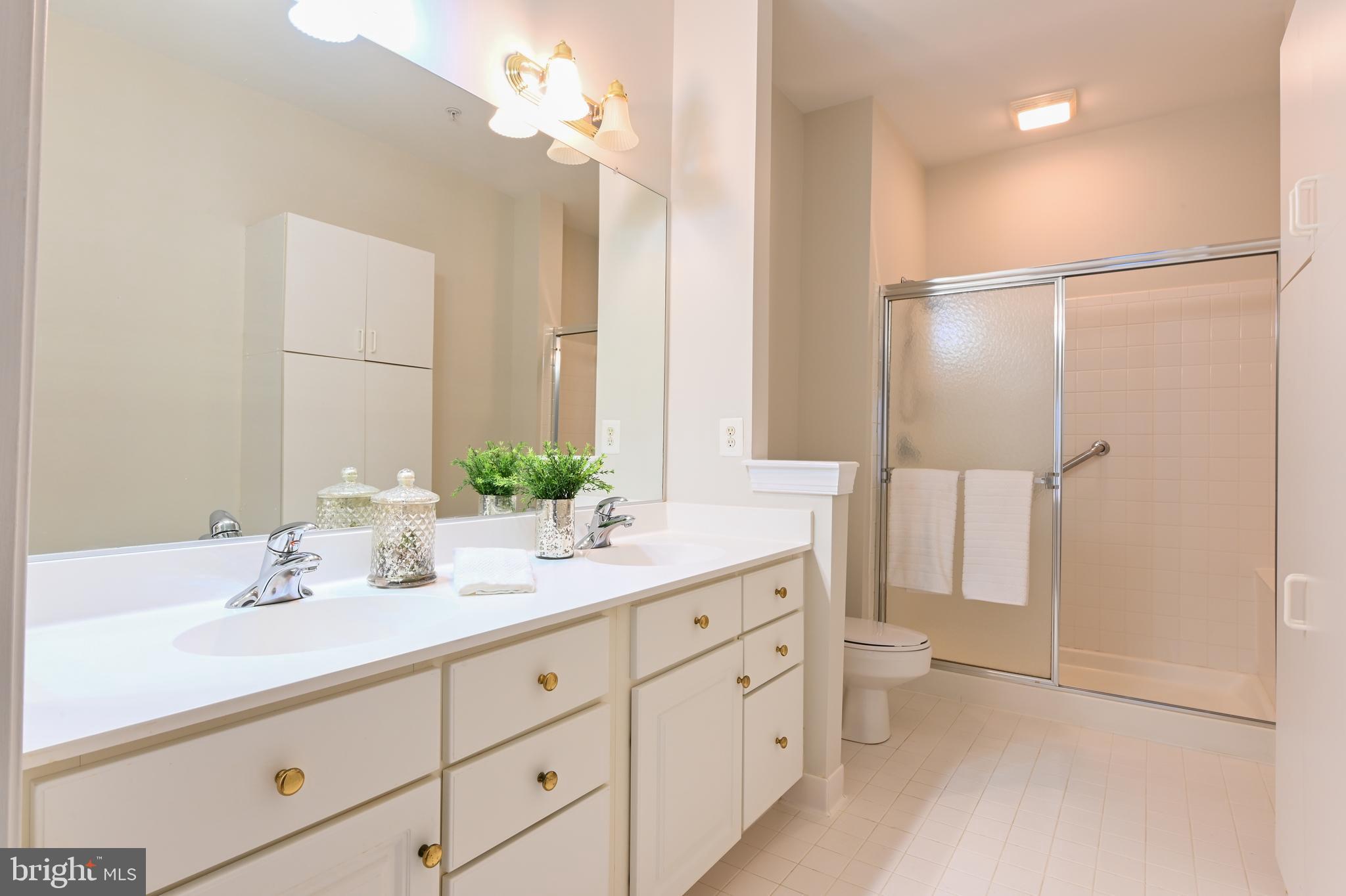 THE HAMLETS AT SOUTH RIVER COLONY - Residential