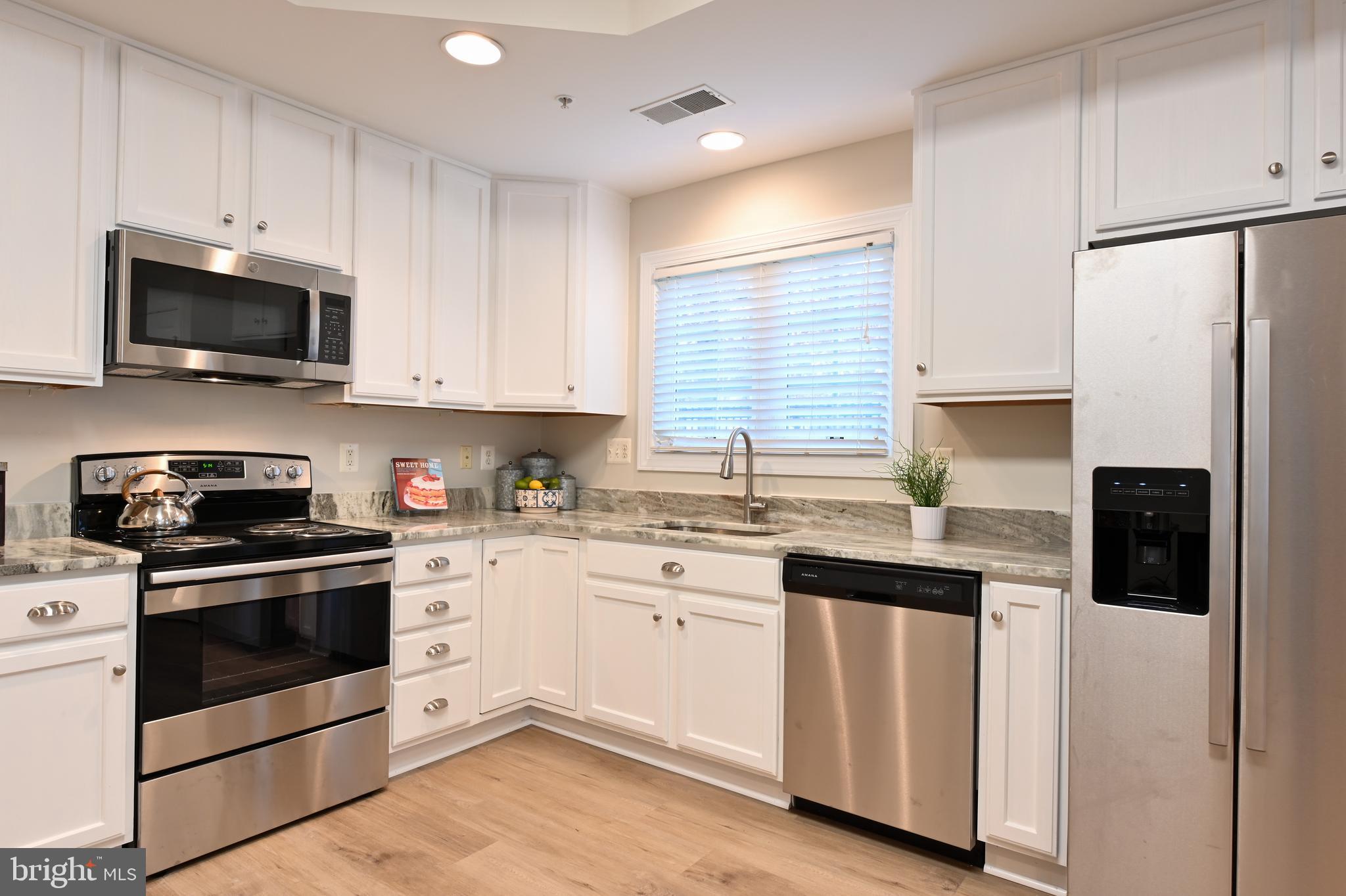 THE HAMLETS AT SOUTH RIVER COLONY - Residential