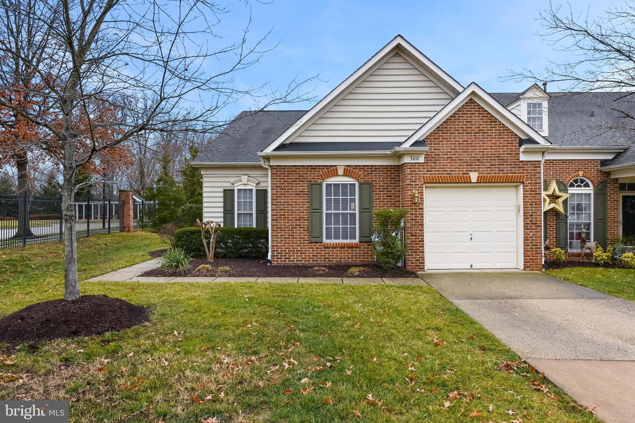 THE HAMLETS AT SOUTH RIVER COLONY - Residential