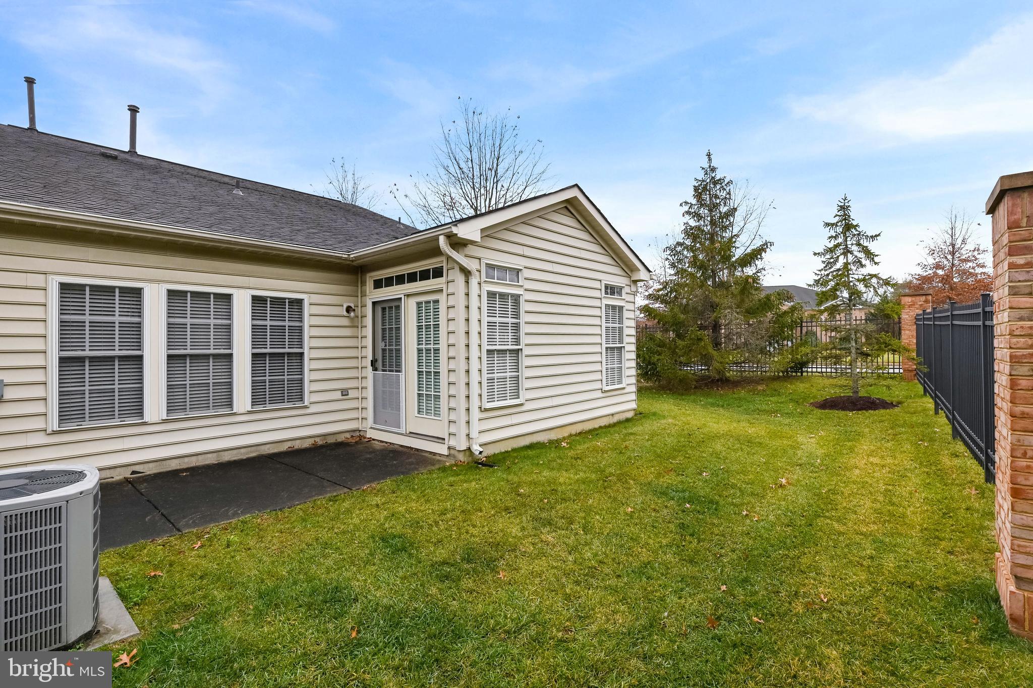 THE HAMLETS AT SOUTH RIVER COLONY - Residential