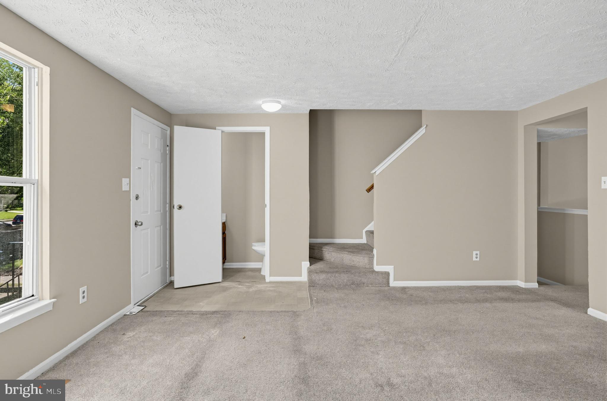 8486 KIRBY STREET