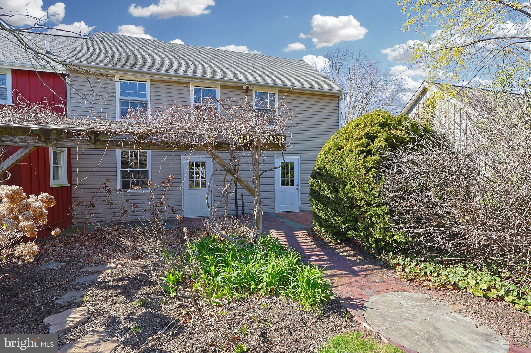 DOYLESTOWN BORO - Residential