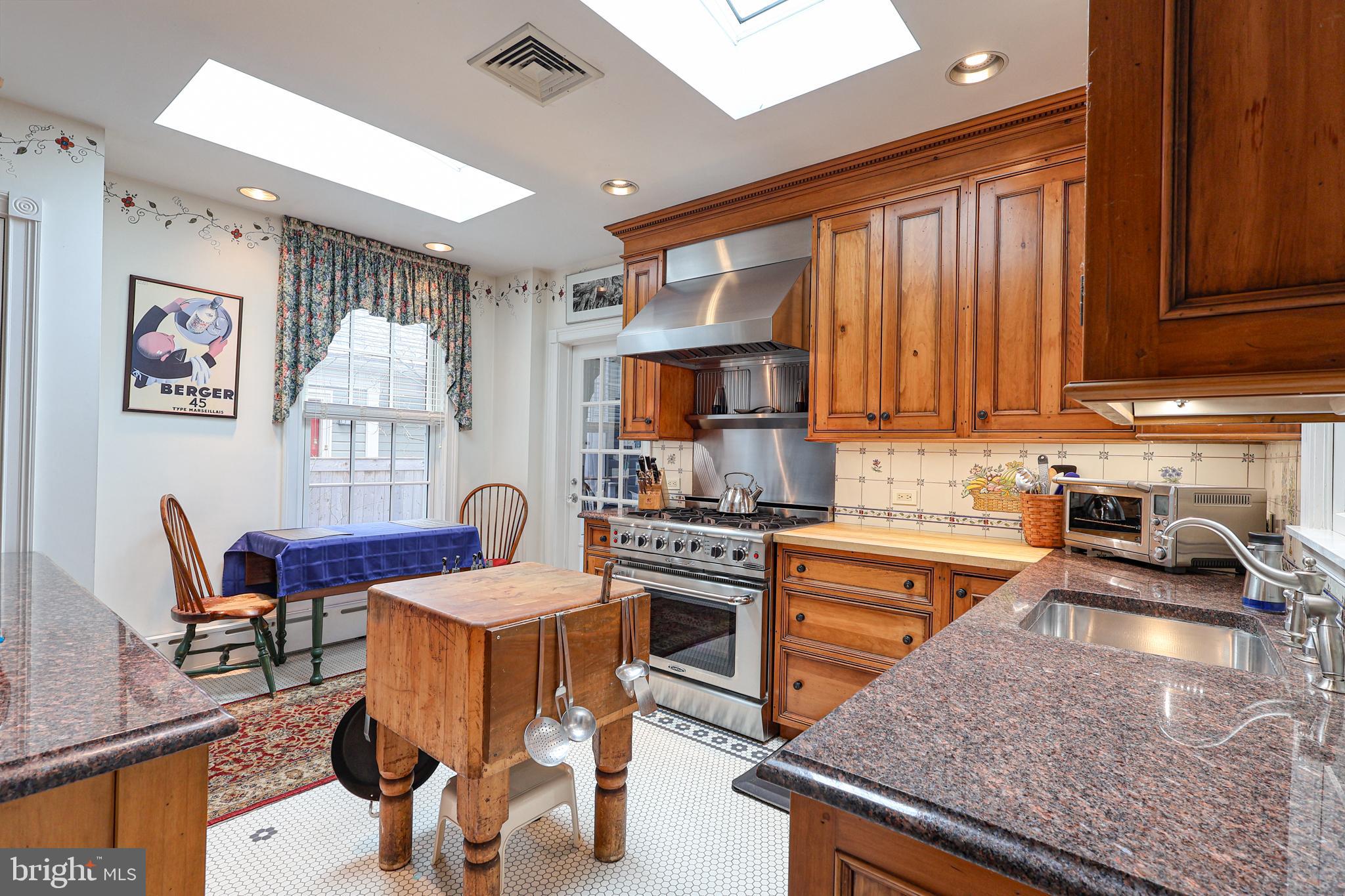 DOYLESTOWN BORO - Residential