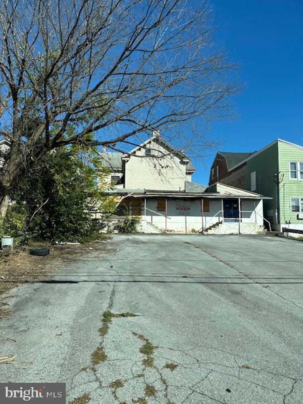 Photo of 530 E High Street, POTTSTOWN, PA 19464 (MLS # PAMC2159590)