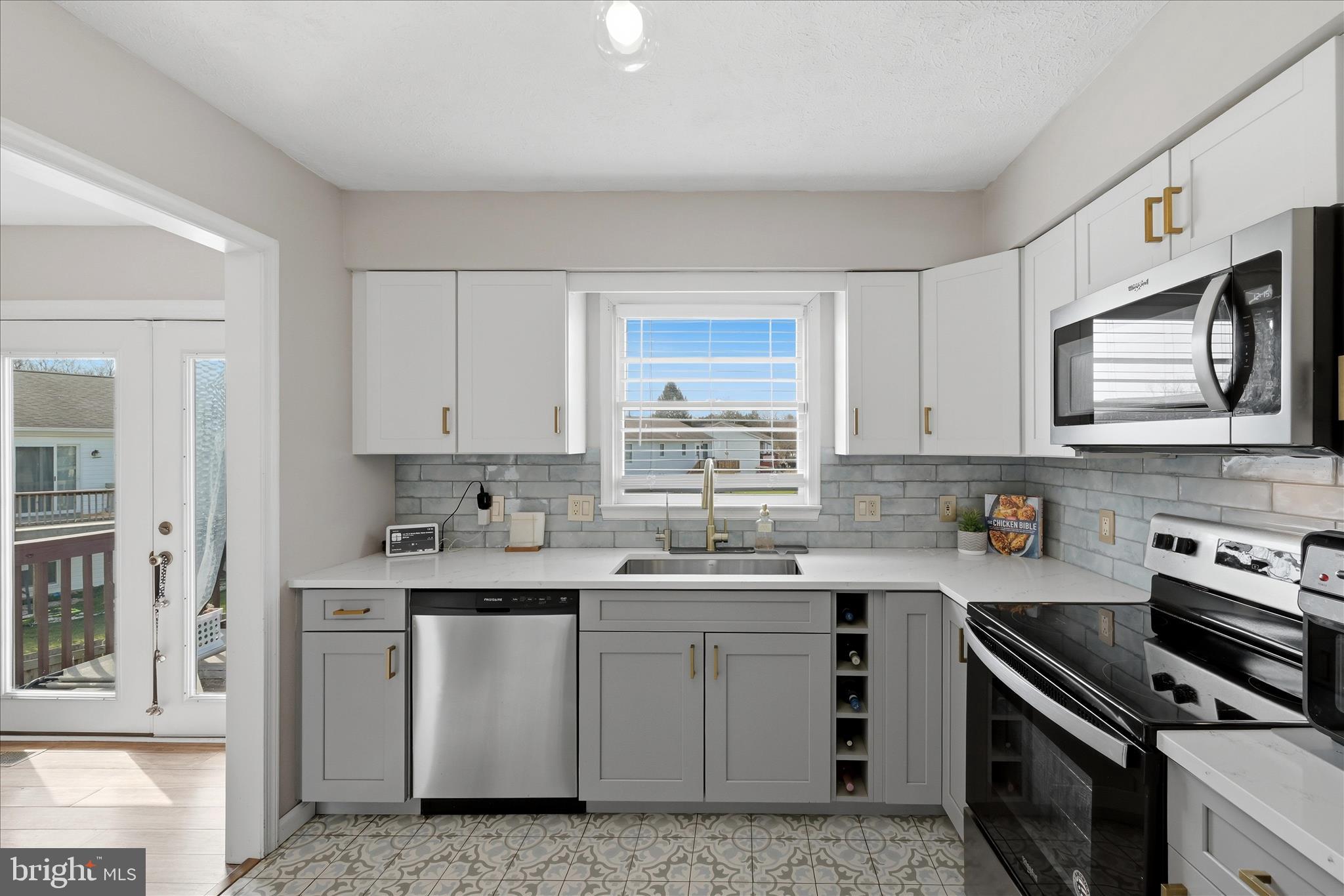 VILLAGE AT SHERANDO - Residential