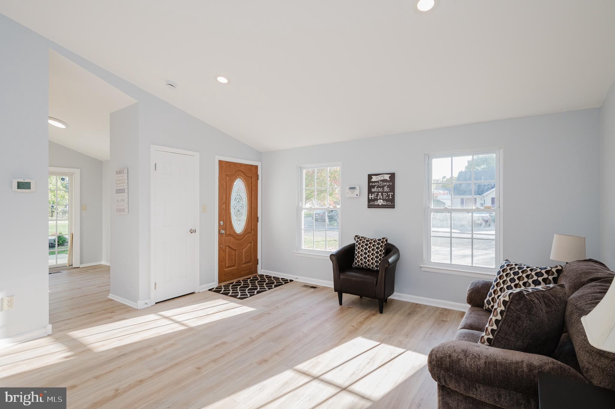 HILLSDALE - Residential