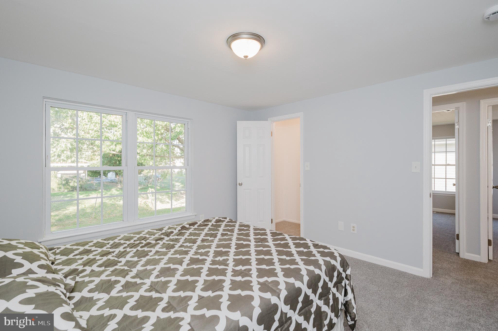 HILLSDALE - Residential