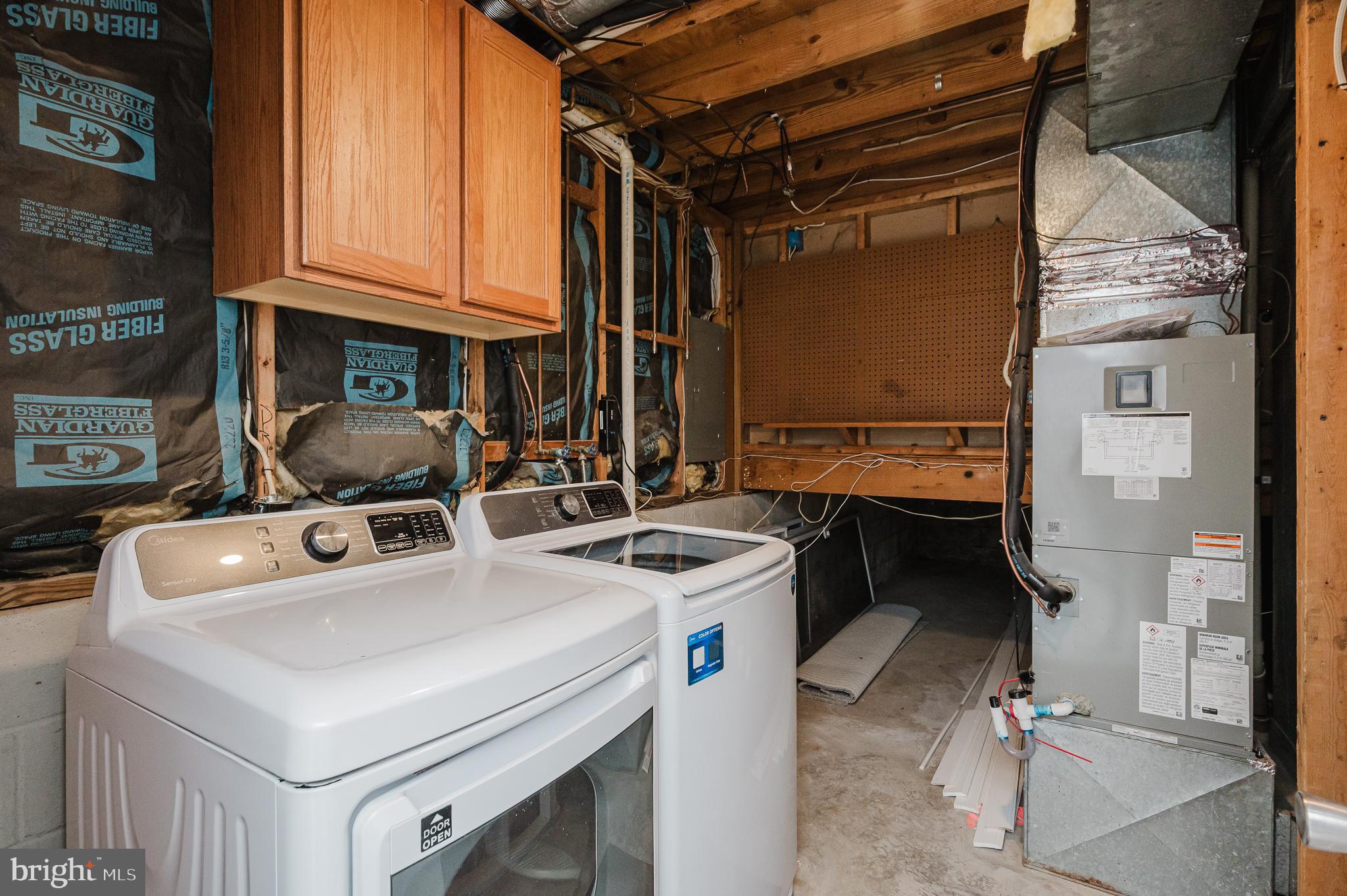 HILLSDALE - Residential