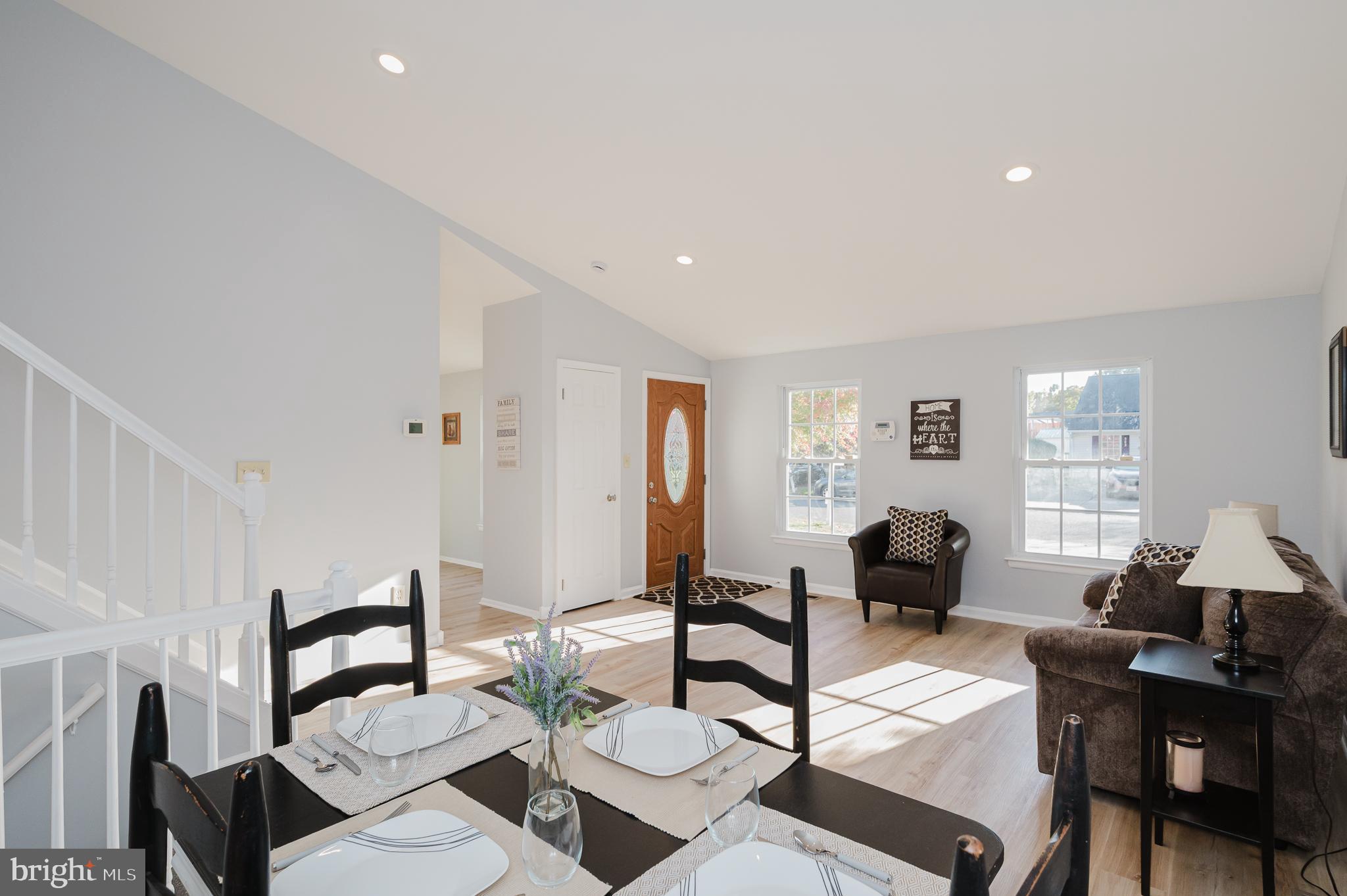 HILLSDALE - Residential