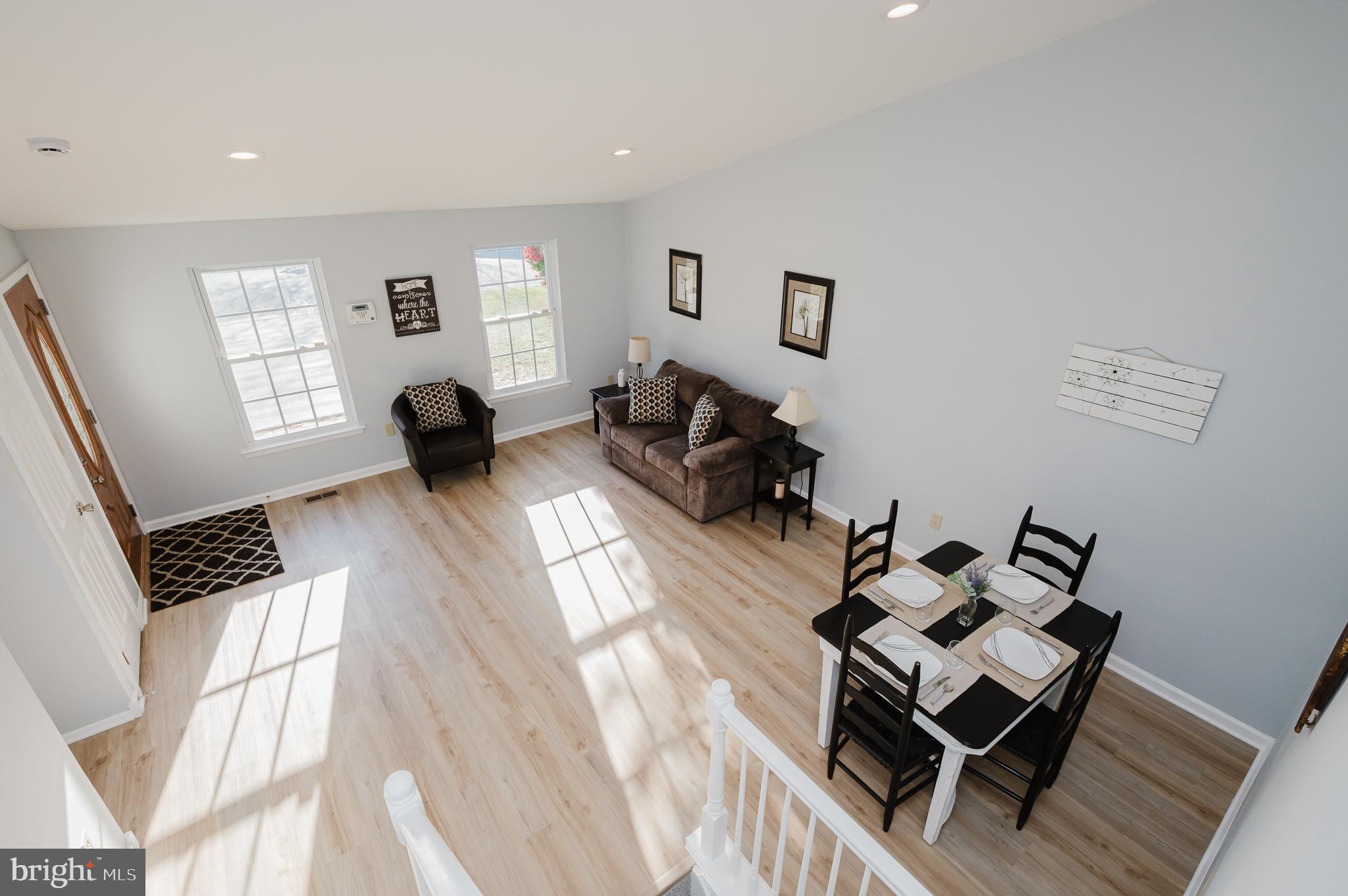 HILLSDALE - Residential