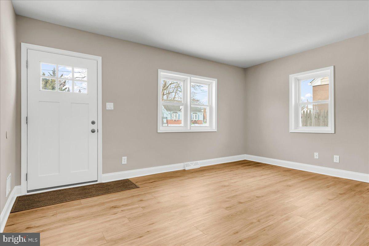 2308 HENLOPEN AVENUE