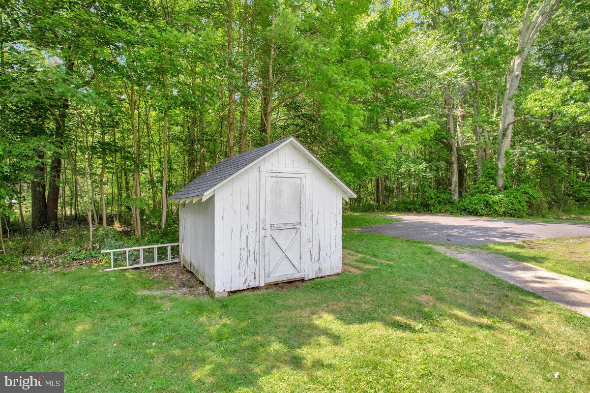 CHURCHTON - Residential