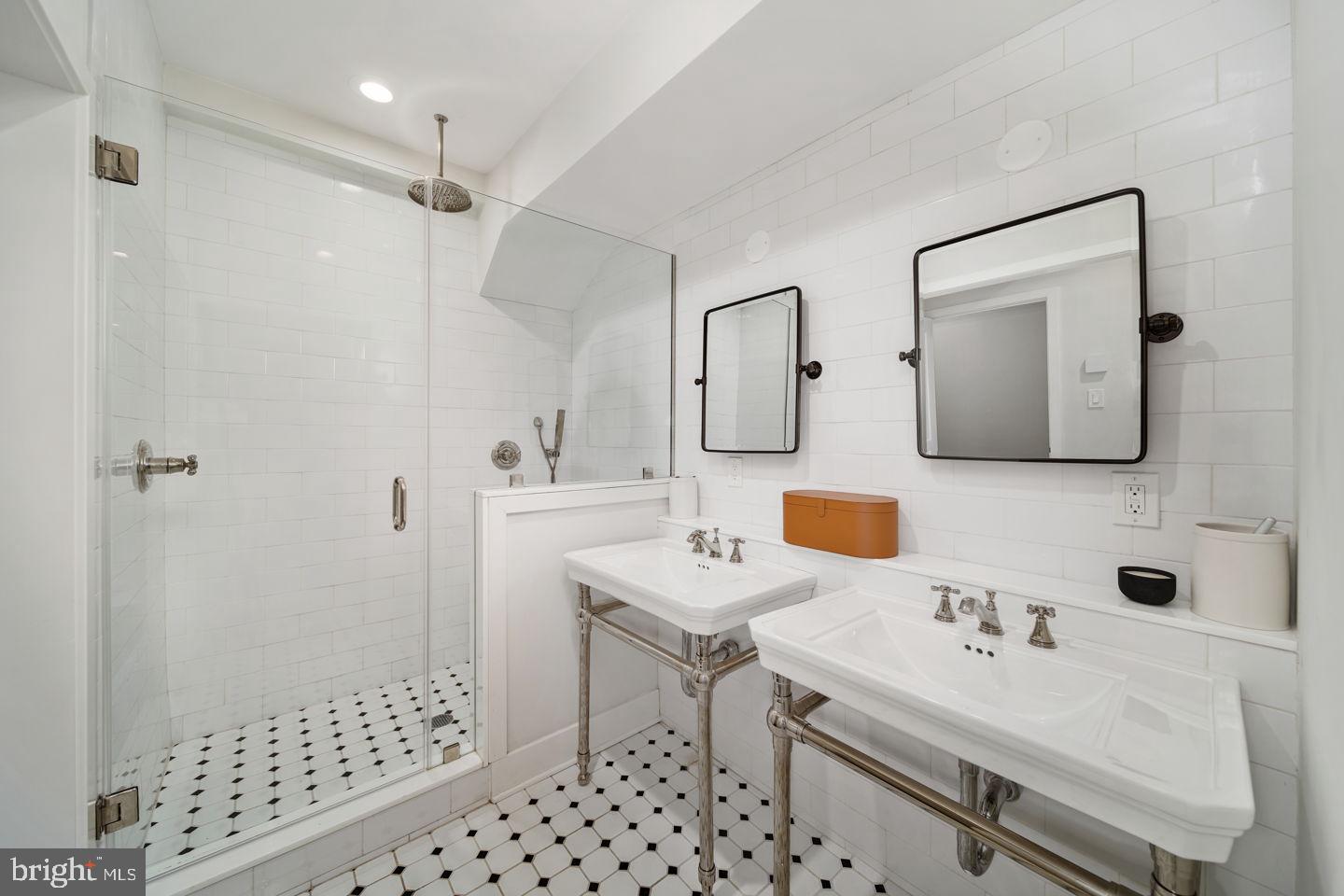 FITLER SQUARE - Residential