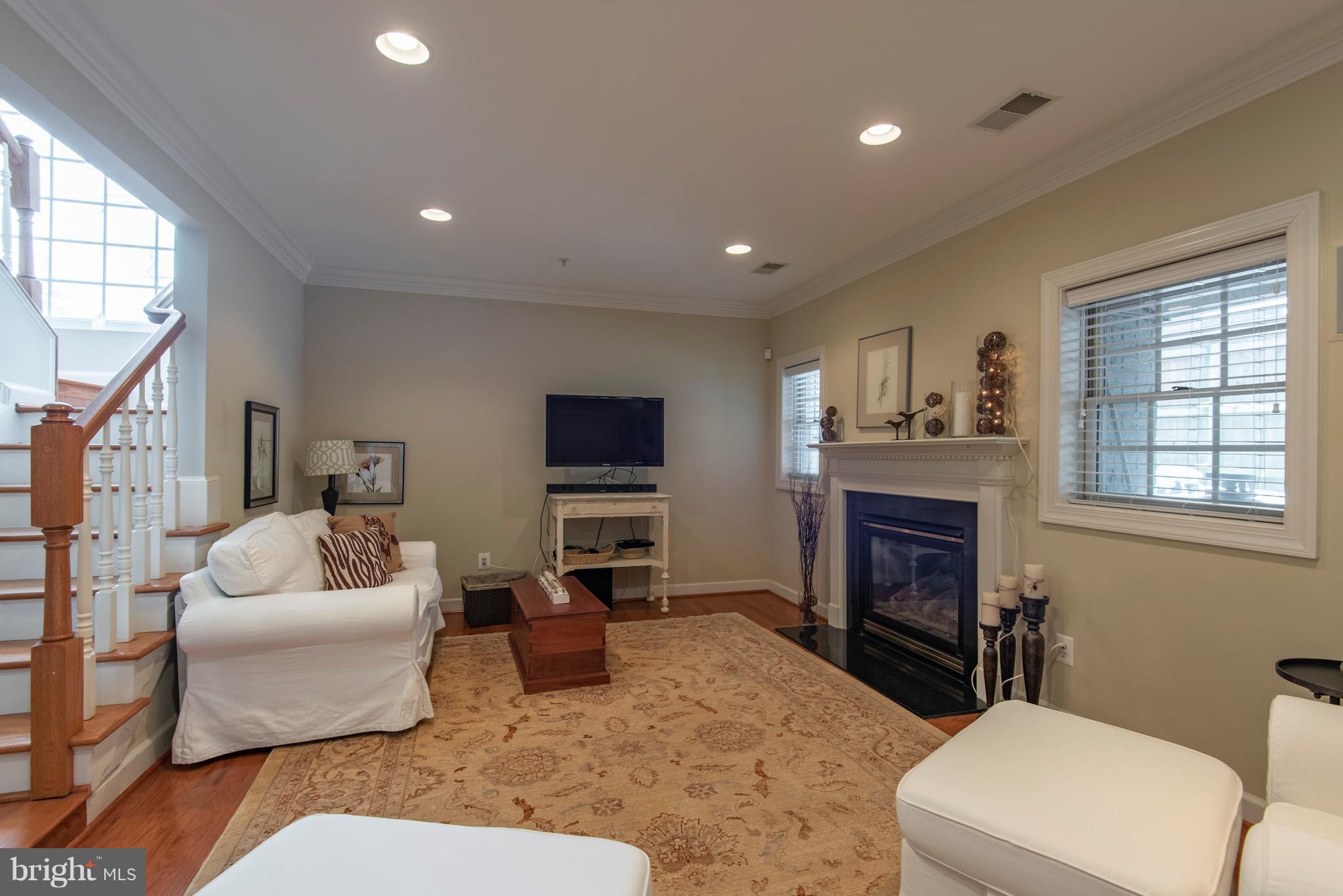 STONE CREEK CROSSING - Residential