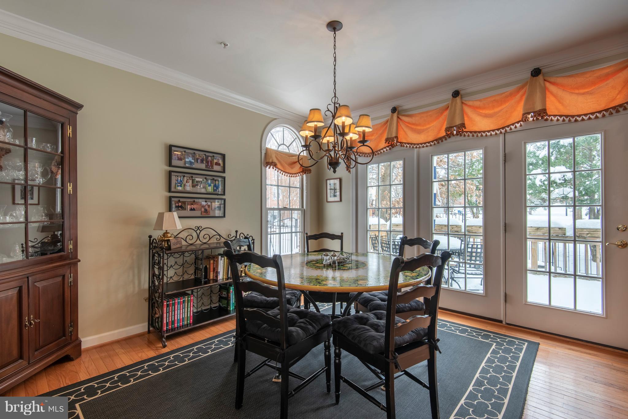 STONE CREEK CROSSING - Residential