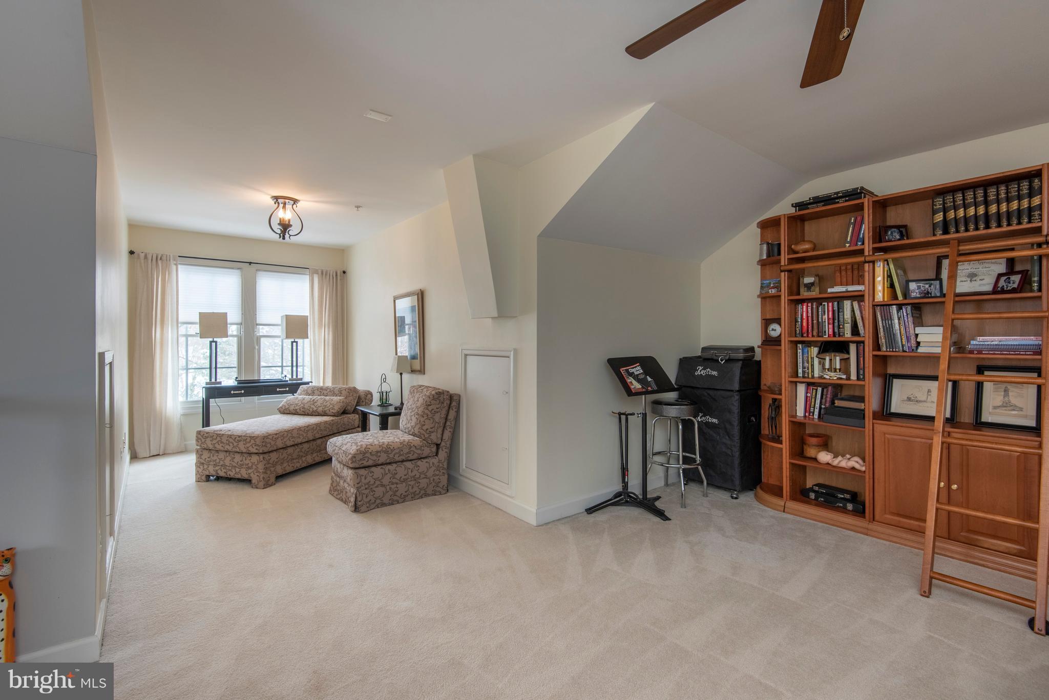 STONE CREEK CROSSING - Residential