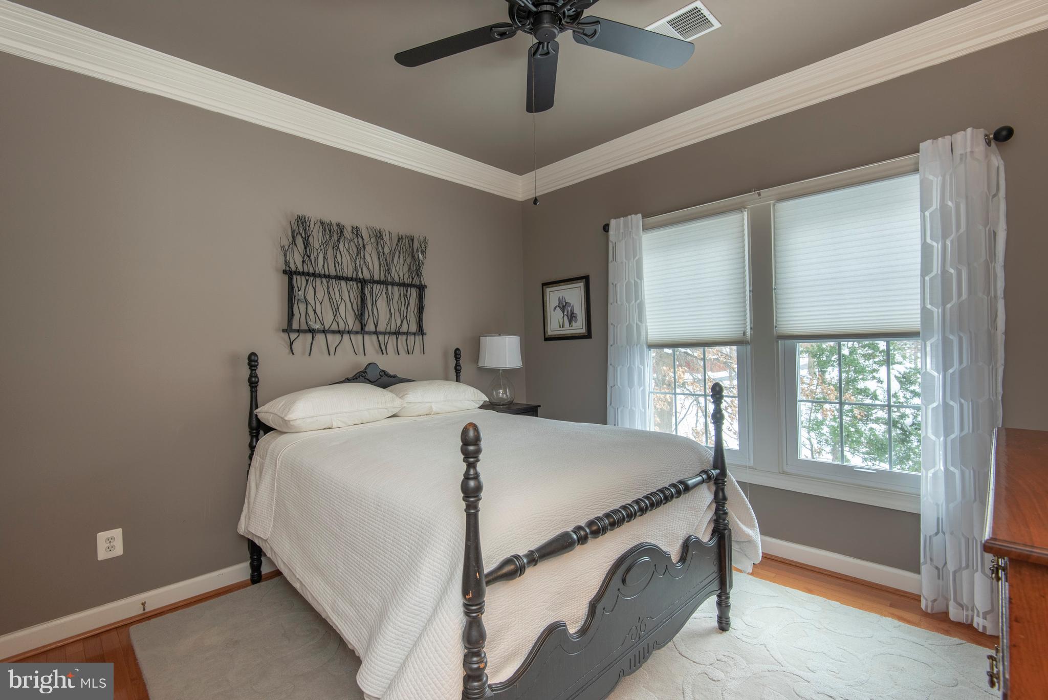 STONE CREEK CROSSING - Residential