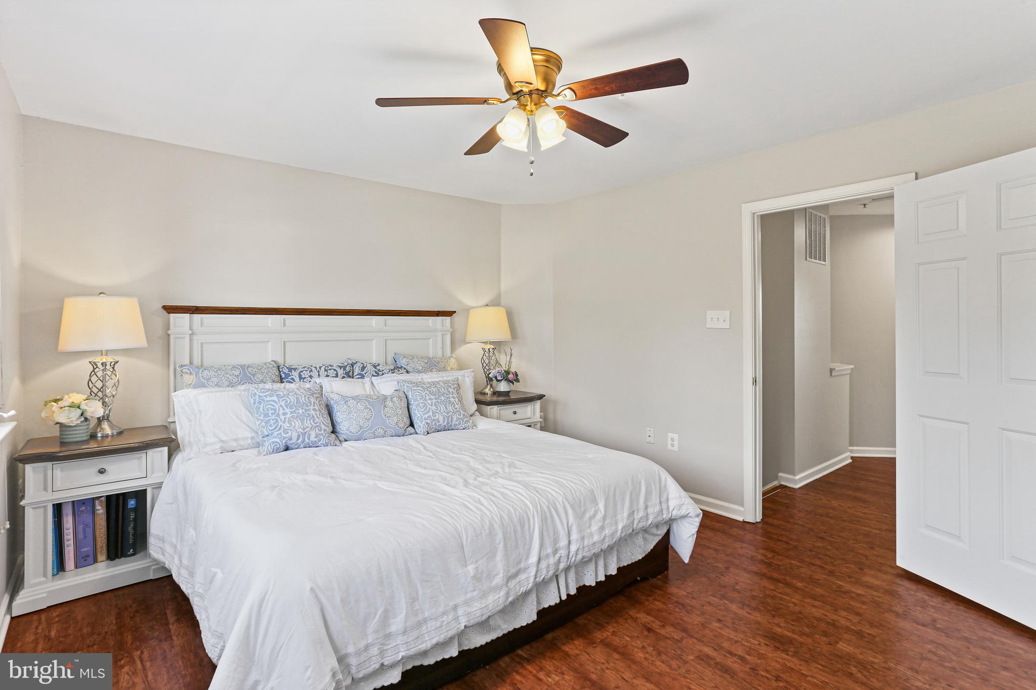 WAVERLY WOODS - Residential