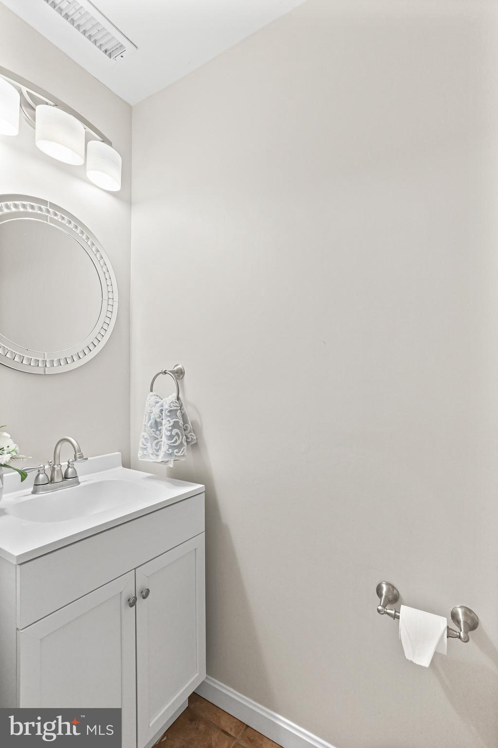 WAVERLY WOODS - Residential