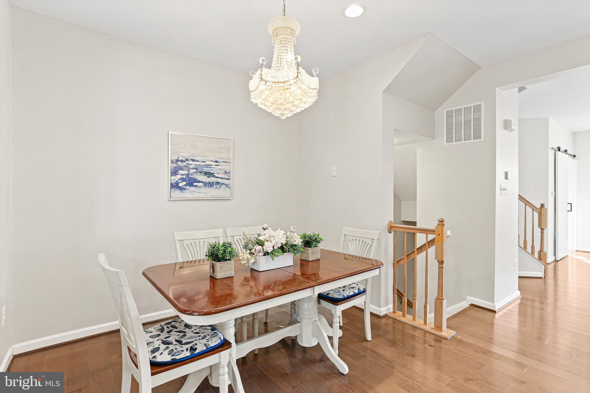 WAVERLY WOODS - Residential