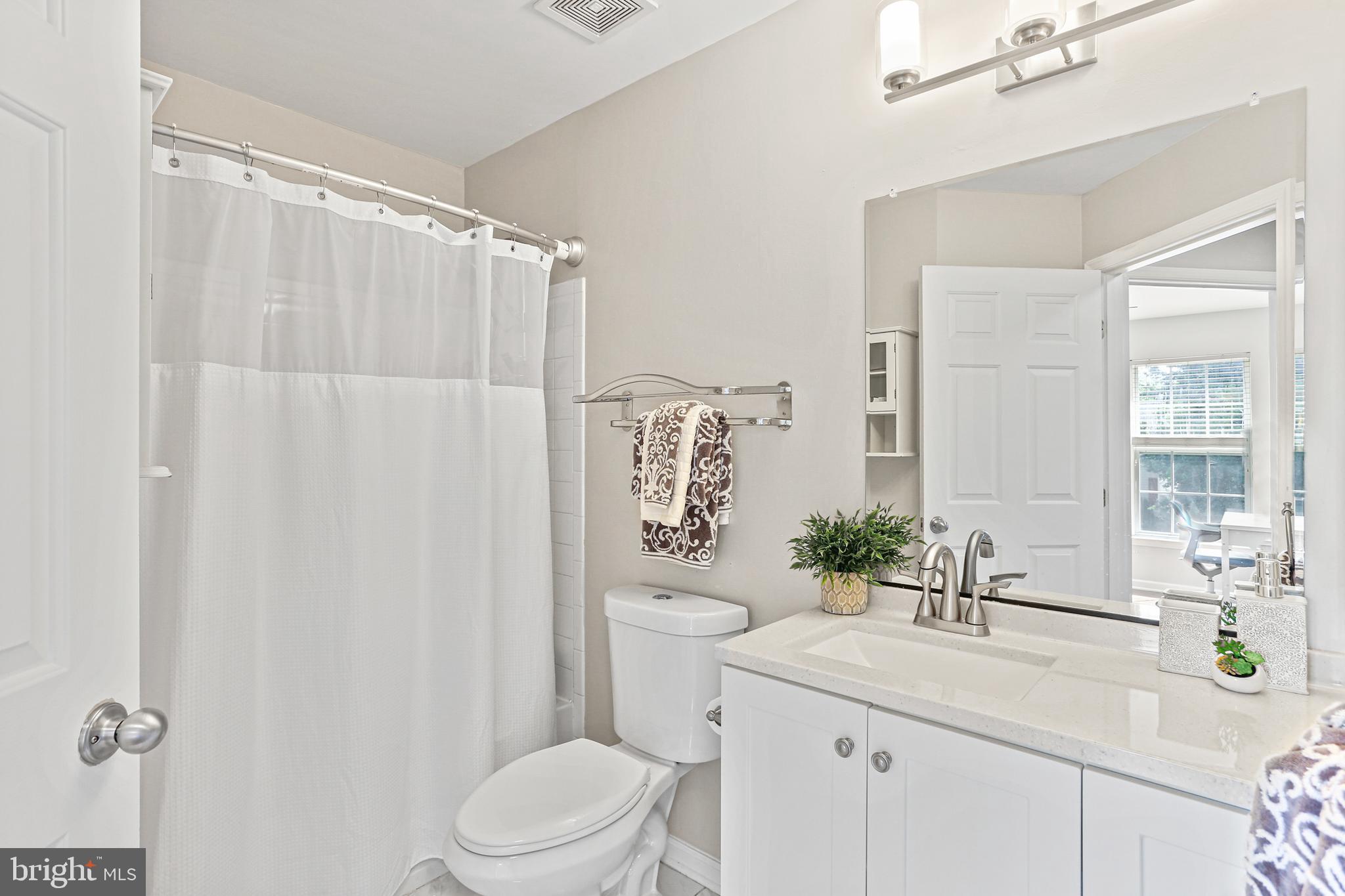 WAVERLY WOODS - Residential