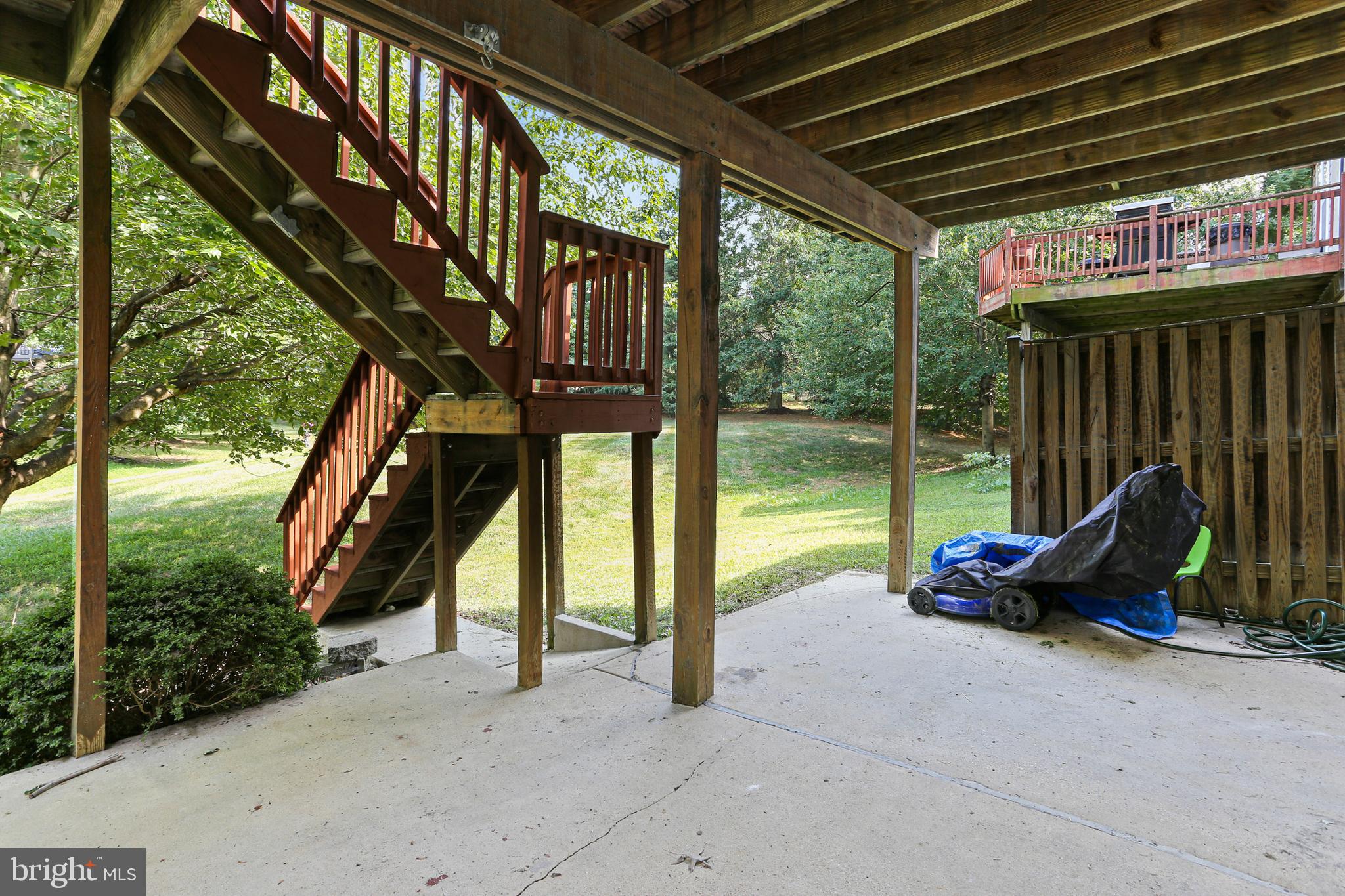 WAVERLY WOODS - Residential