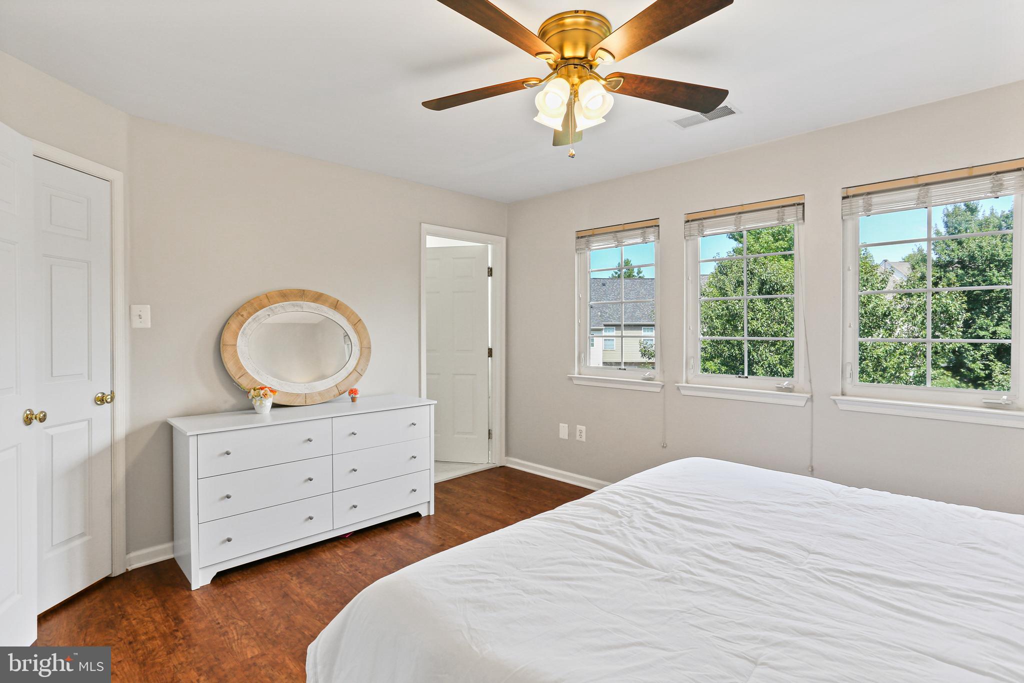 WAVERLY WOODS - Residential