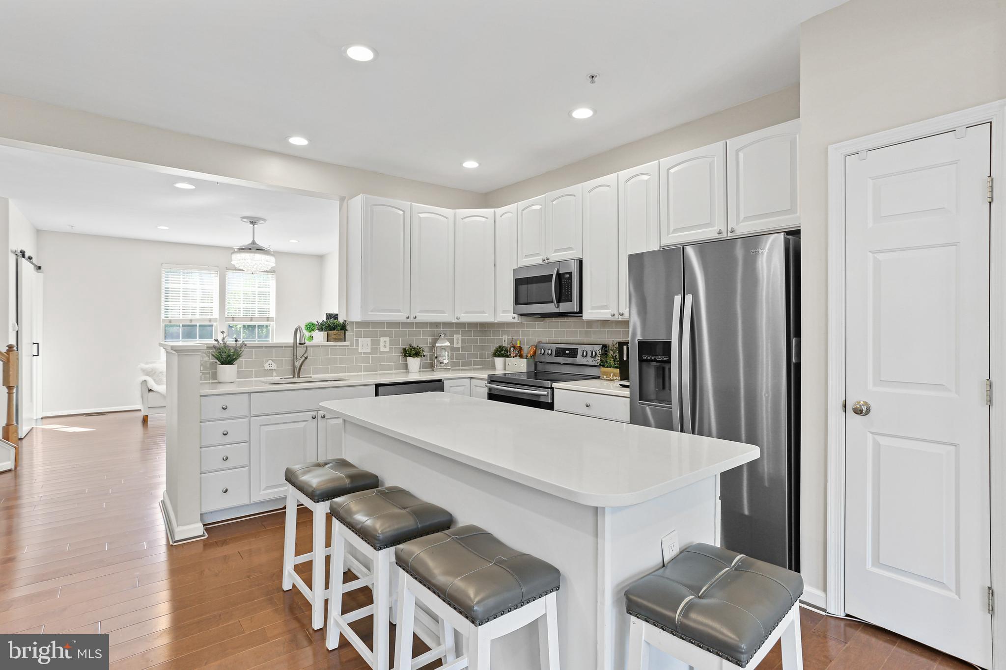 WAVERLY WOODS - Residential