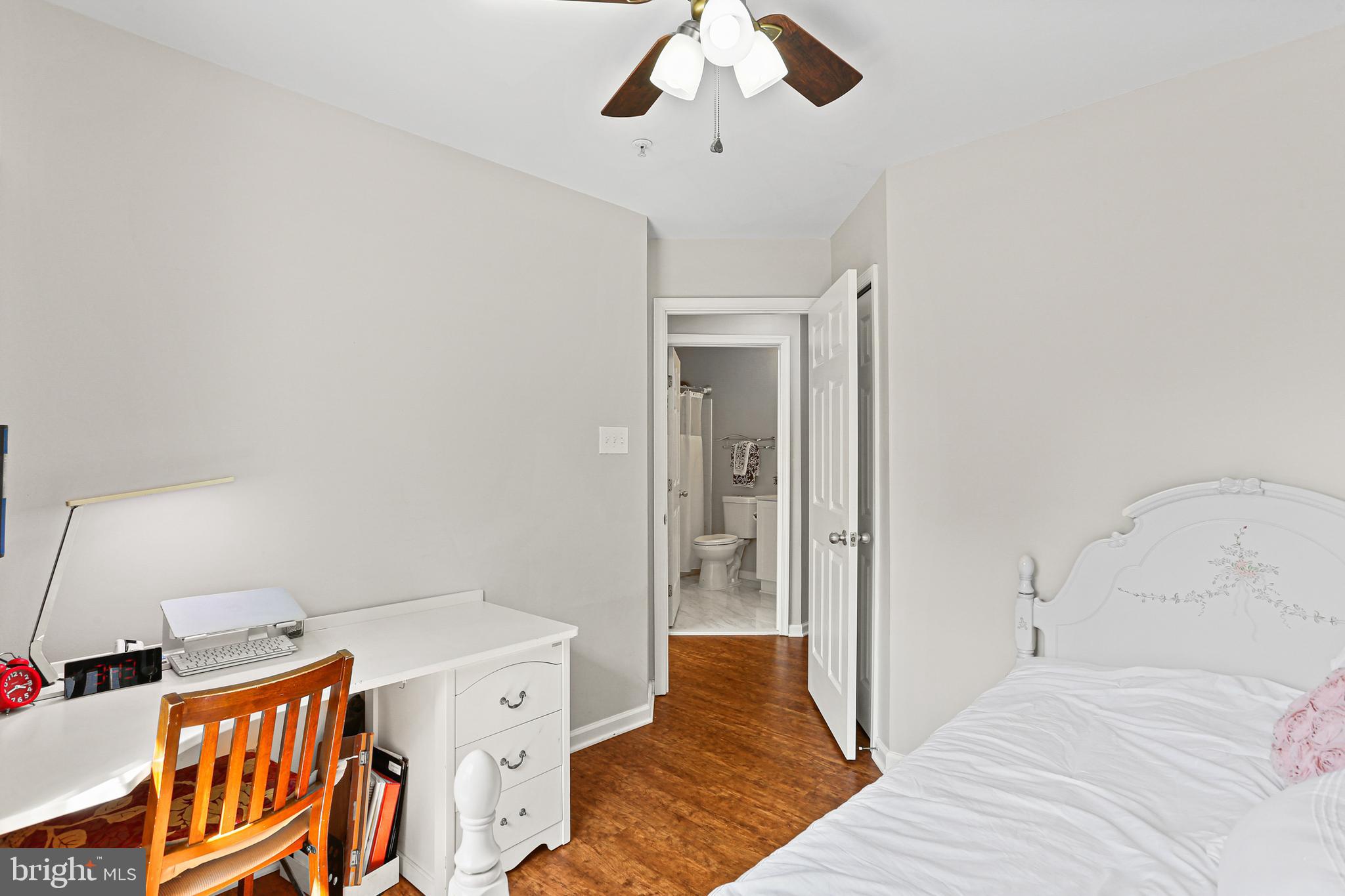 WAVERLY WOODS - Residential