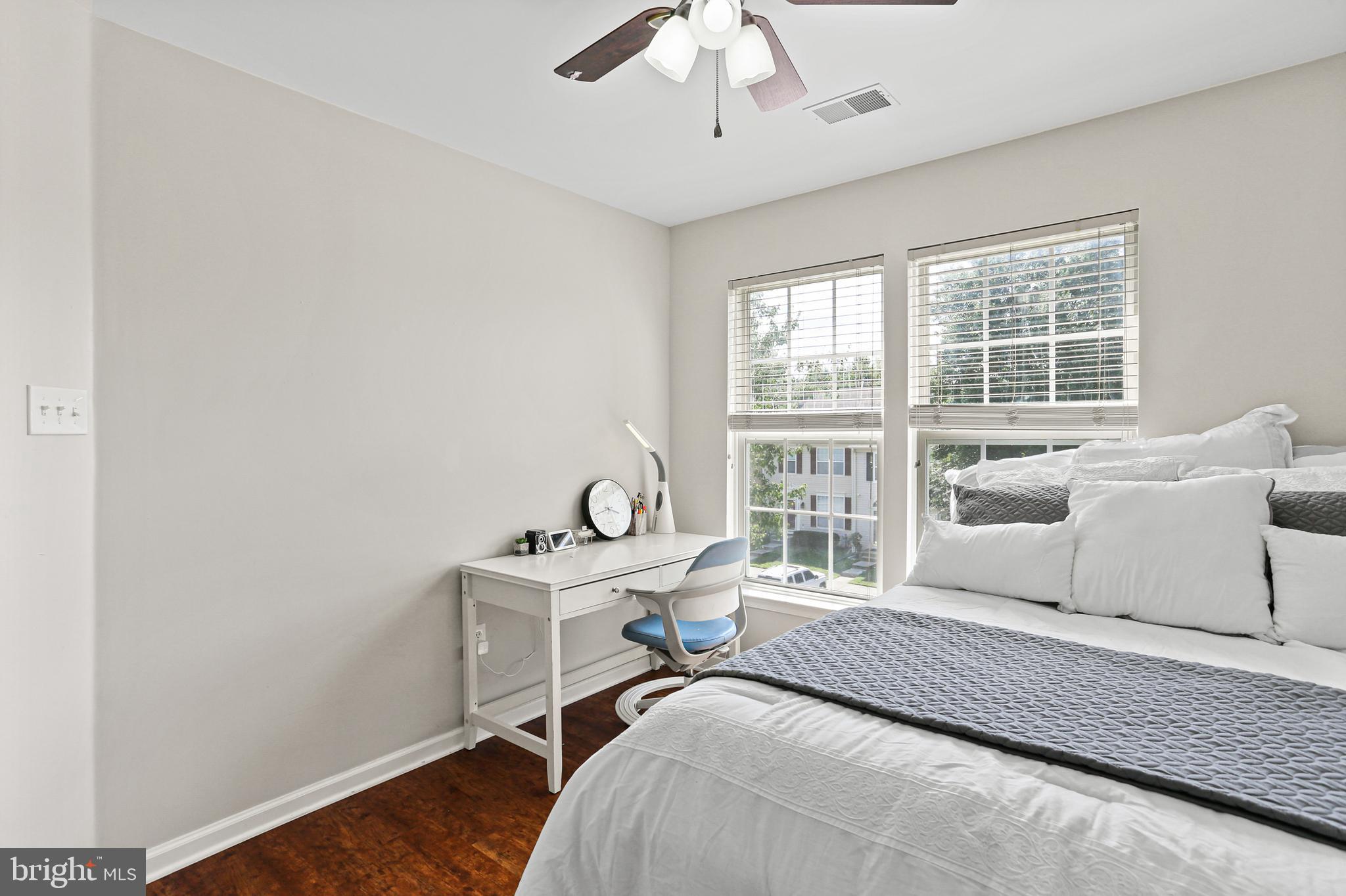 WAVERLY WOODS - Residential