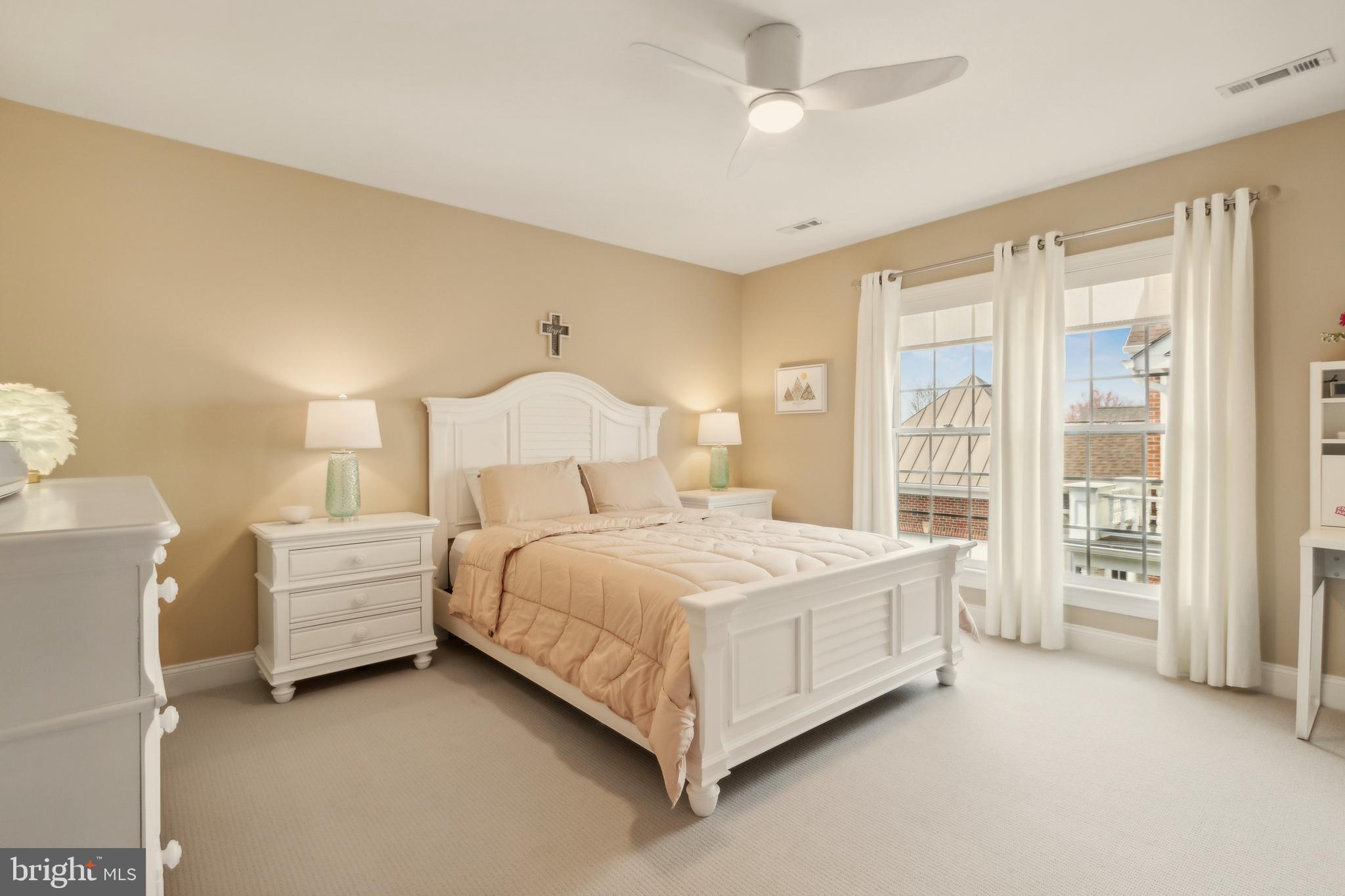 LAKE MANASSAS - Residential