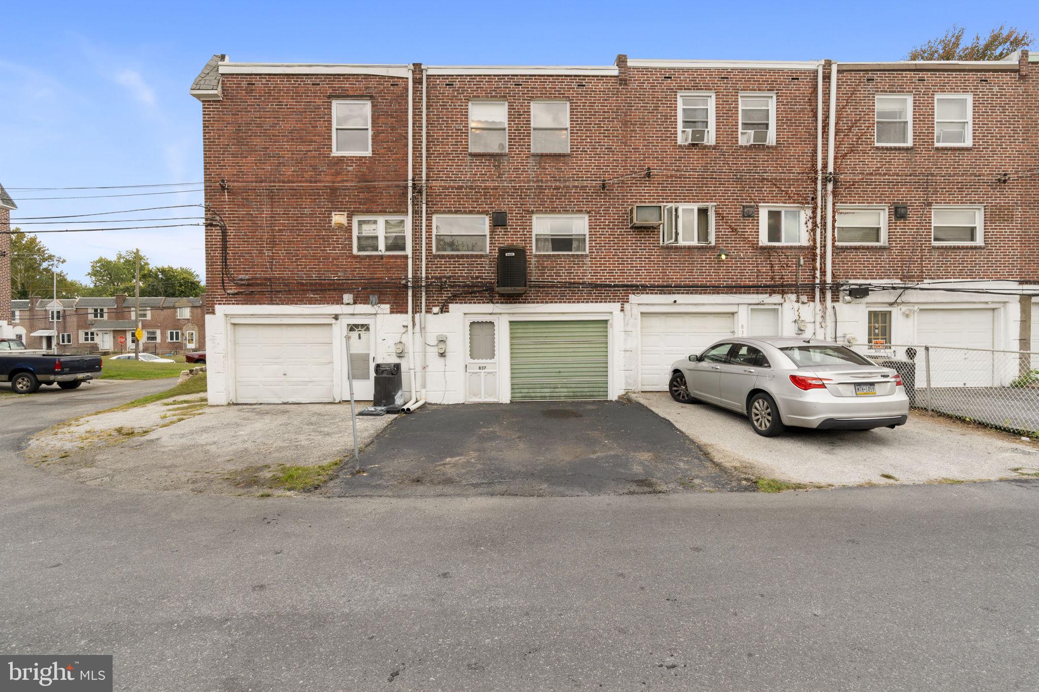 DELMAR VILLAGE - Residential