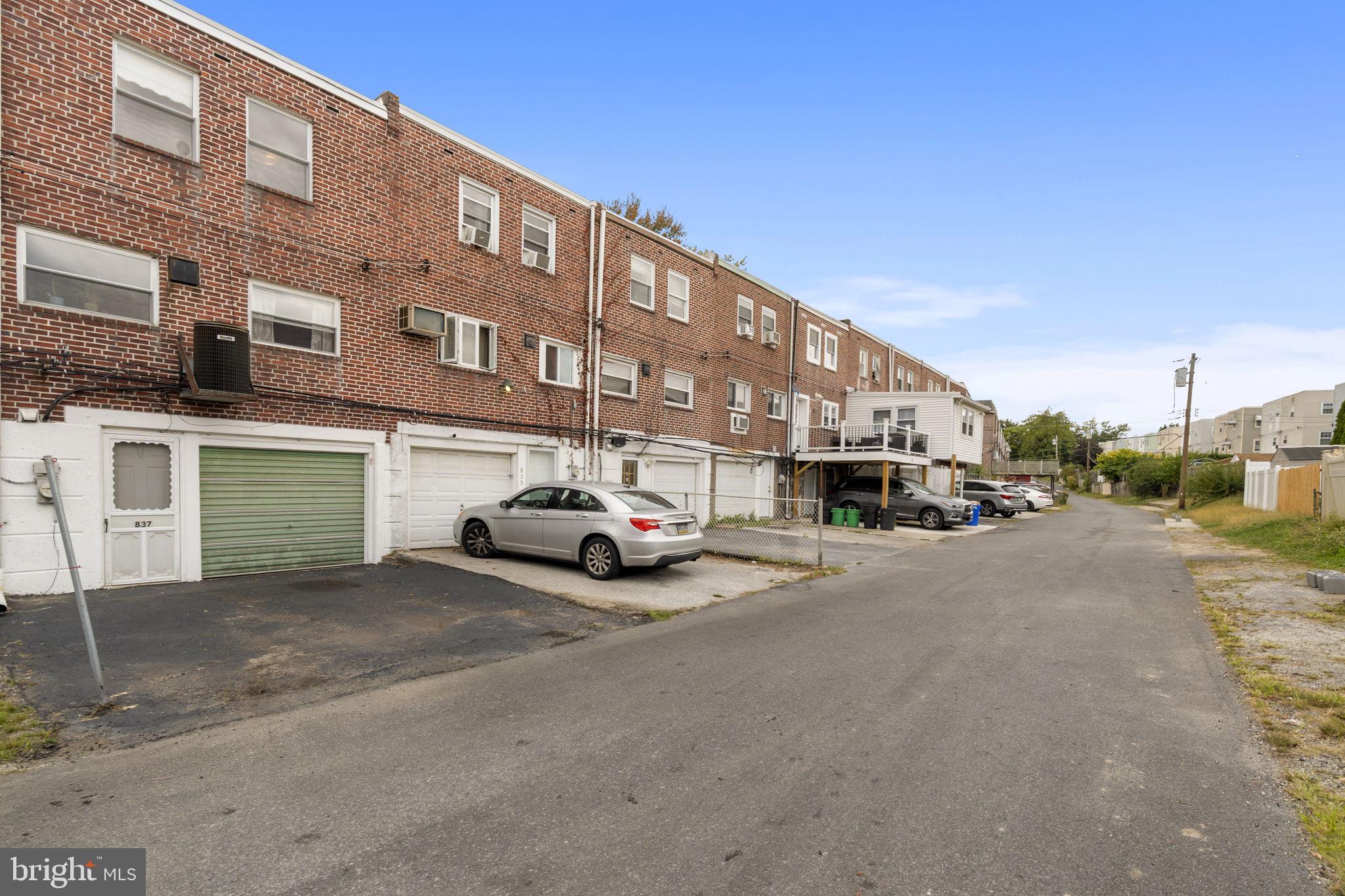 DELMAR VILLAGE - Residential