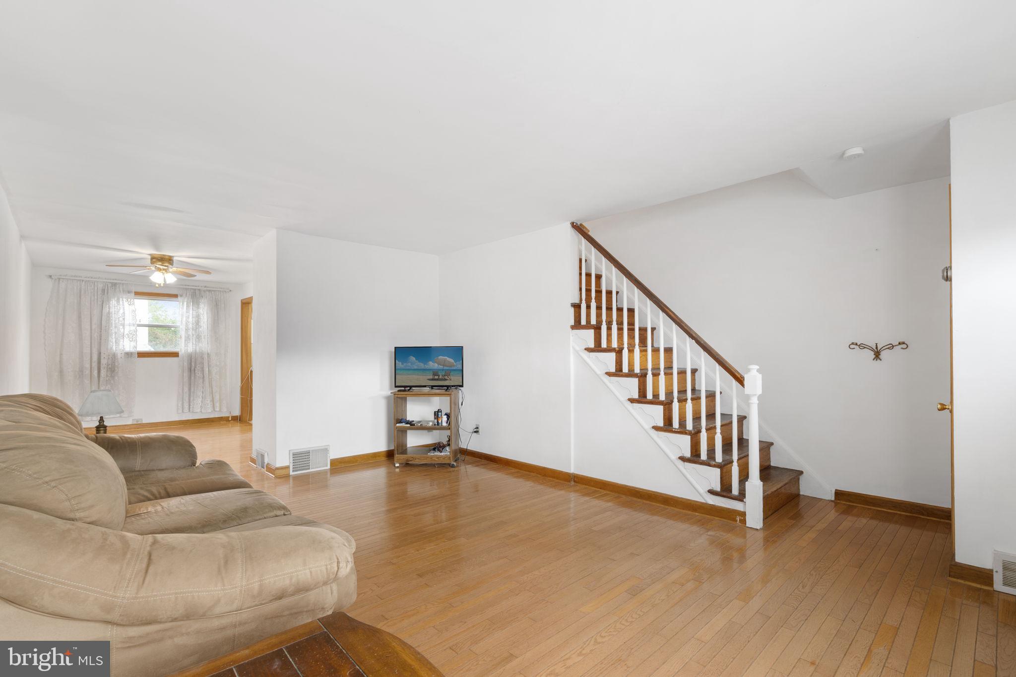 DELMAR VILLAGE - Residential