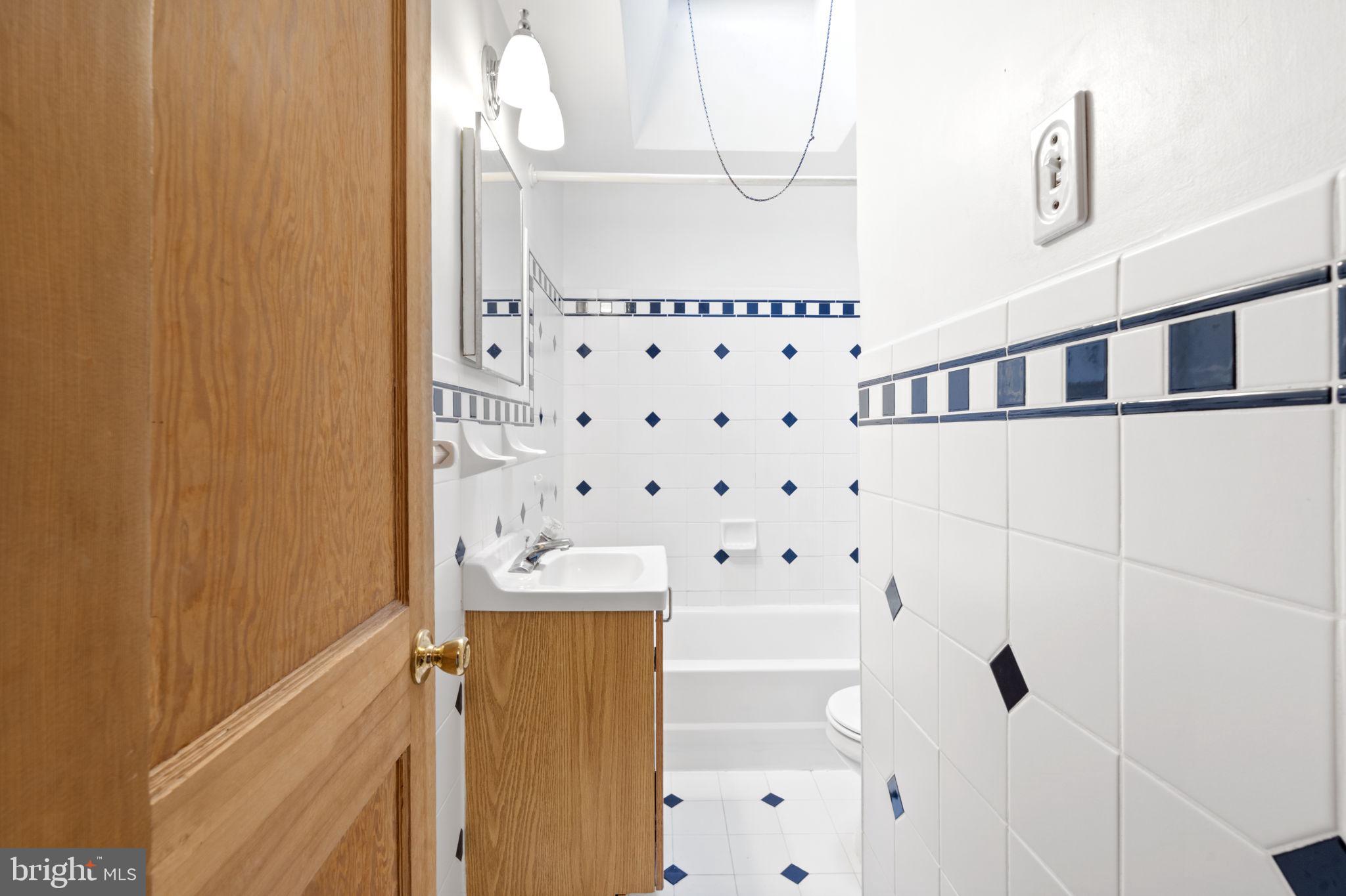 DELMAR VILLAGE - Residential